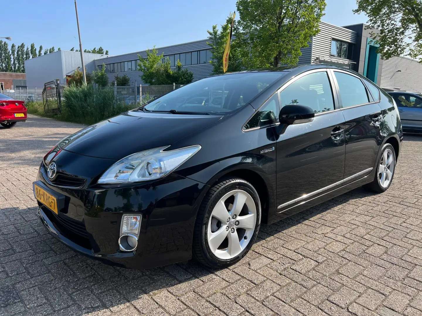 Toyota Prius 1.8 Dynamic - Head Up - Navi - Pdc - Leder ! Černá - 2
