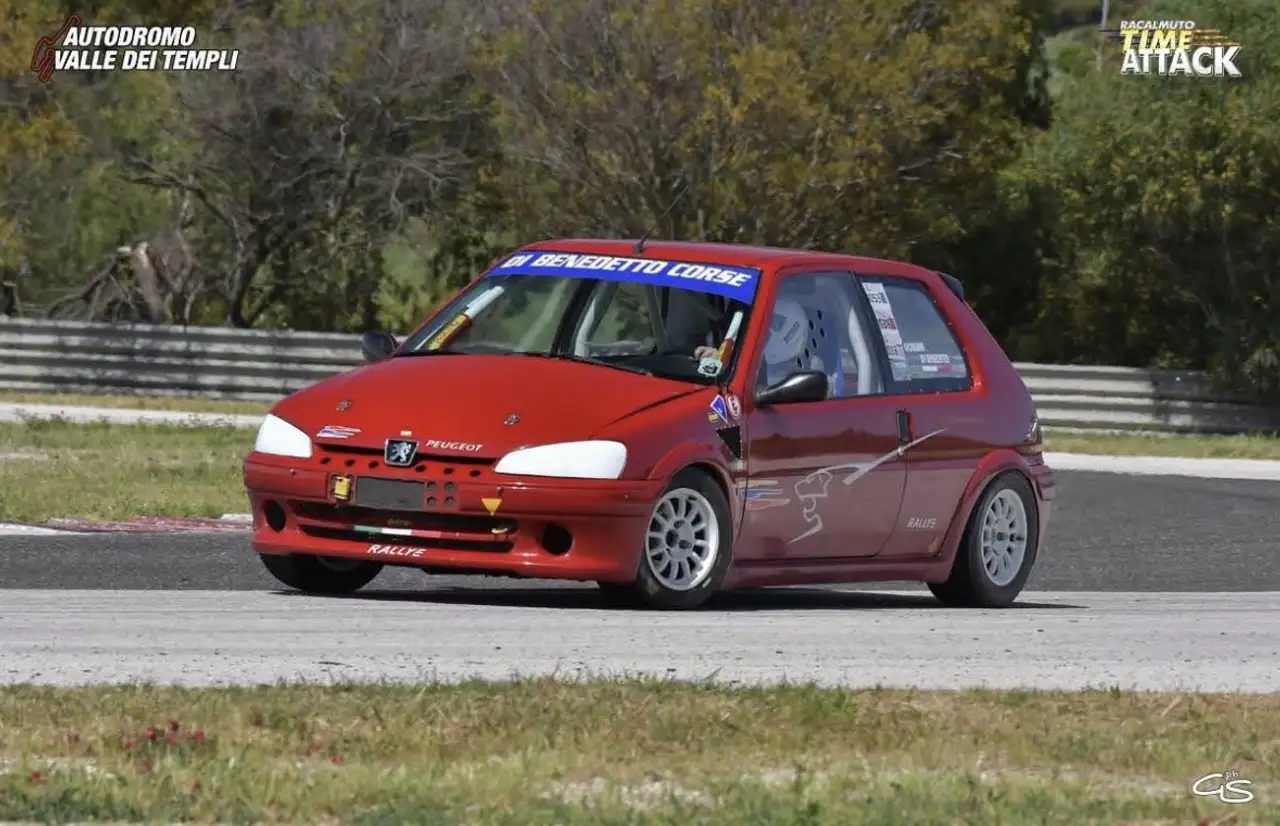 Peugeot 106 3p 1.6 16v Rallye, foto 2