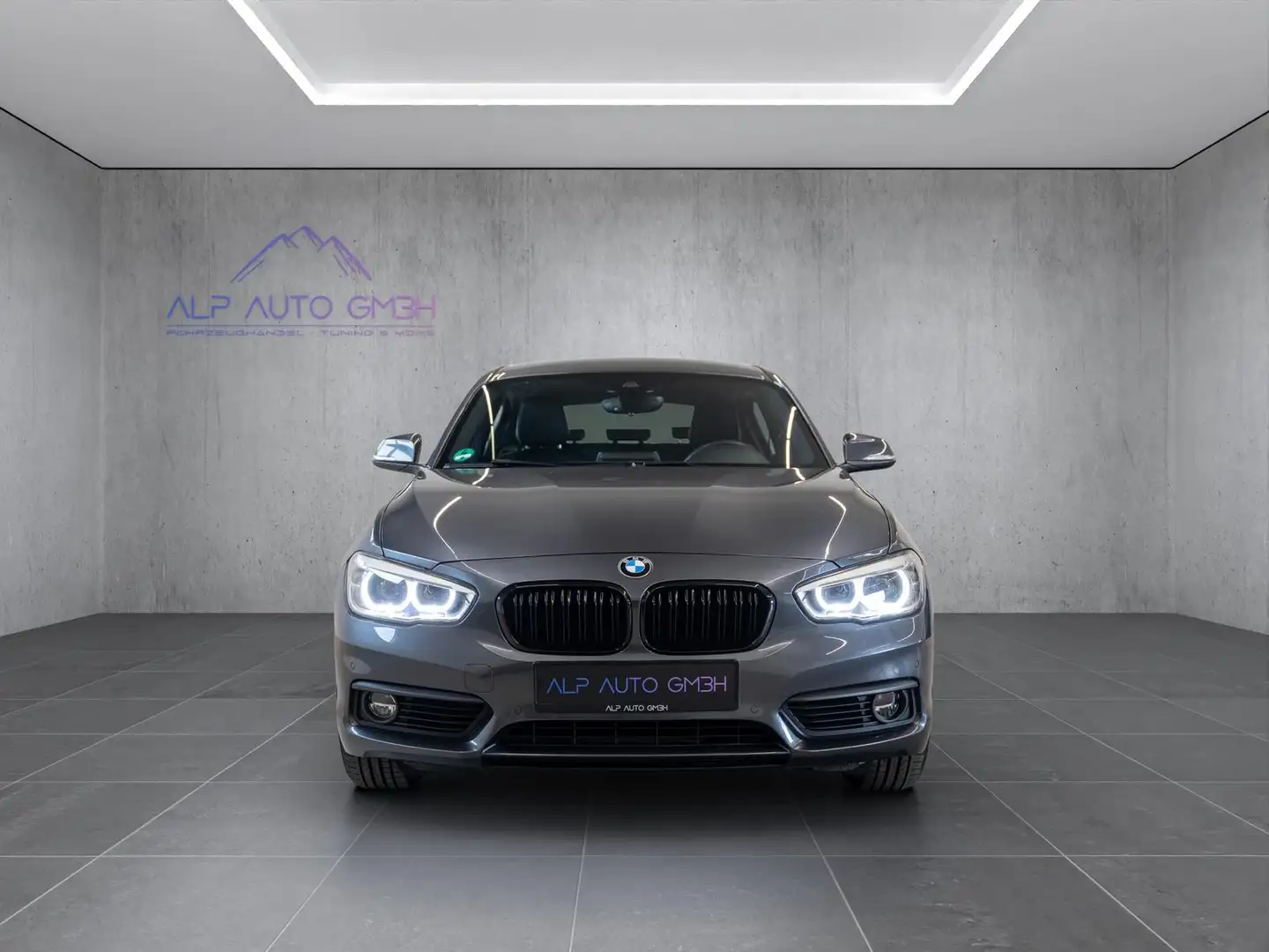 BMW 120 i Autom./LED/NAVI/LEDER/2.HAND Gris - 2