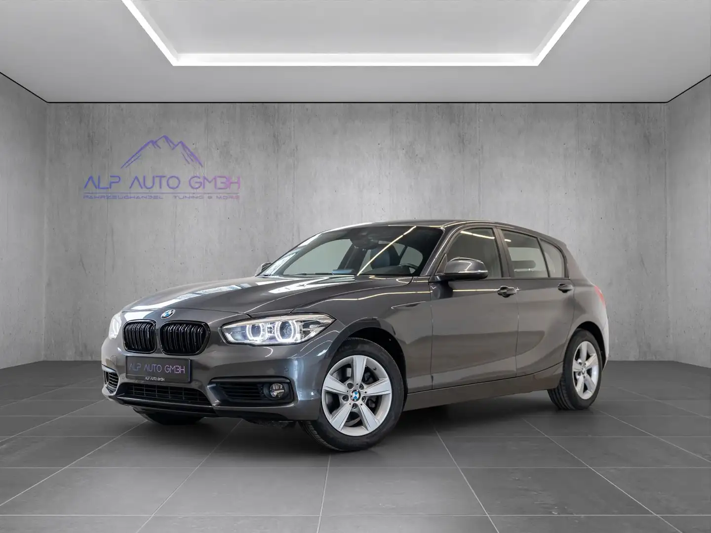 BMW 120 i Autom./LED/NAVI/LEDER/2.HAND Gris - 1