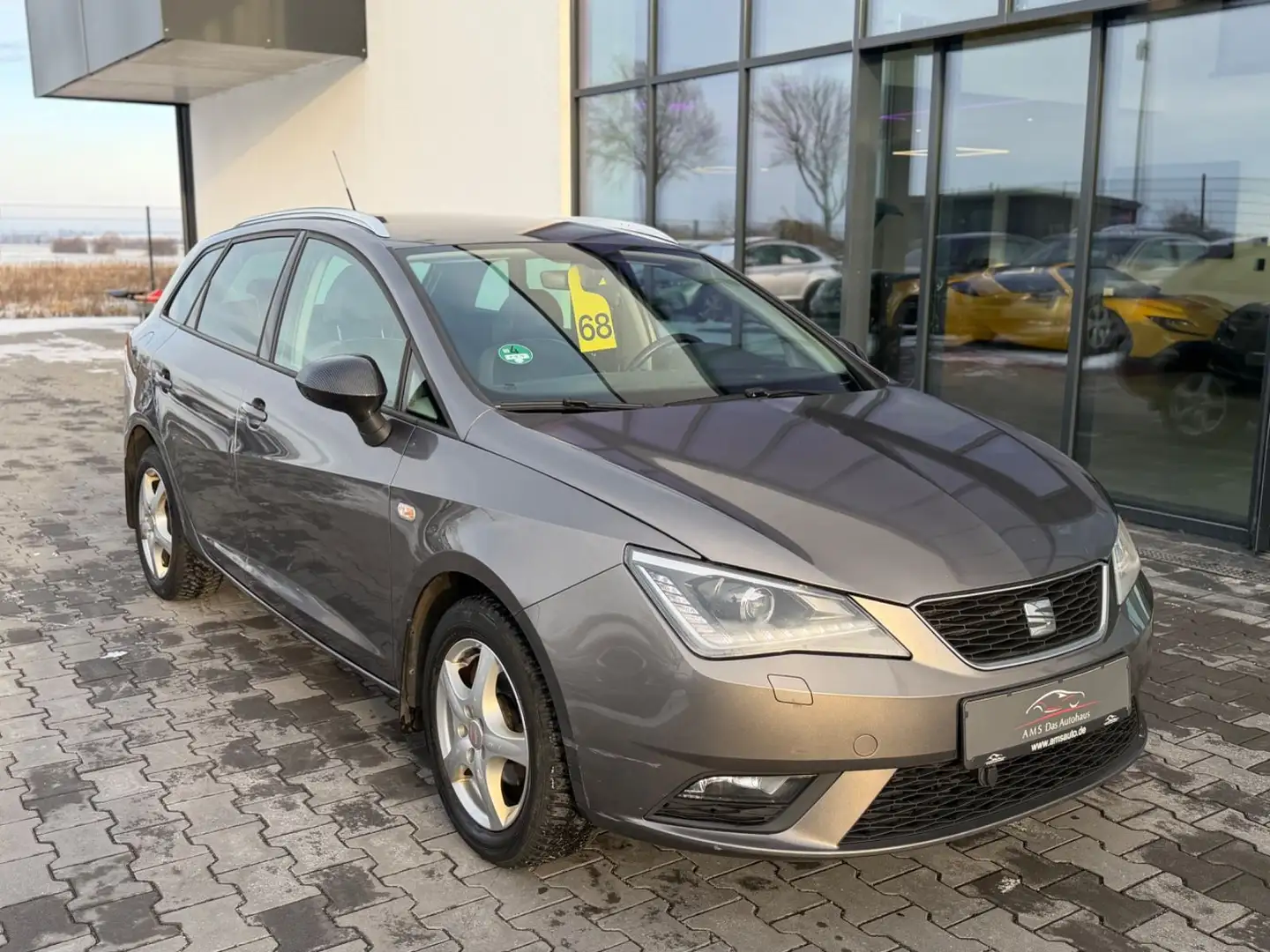SEAT Ibiza ST Style 1.4 TDI Bi Xenon Klima Grau - 2