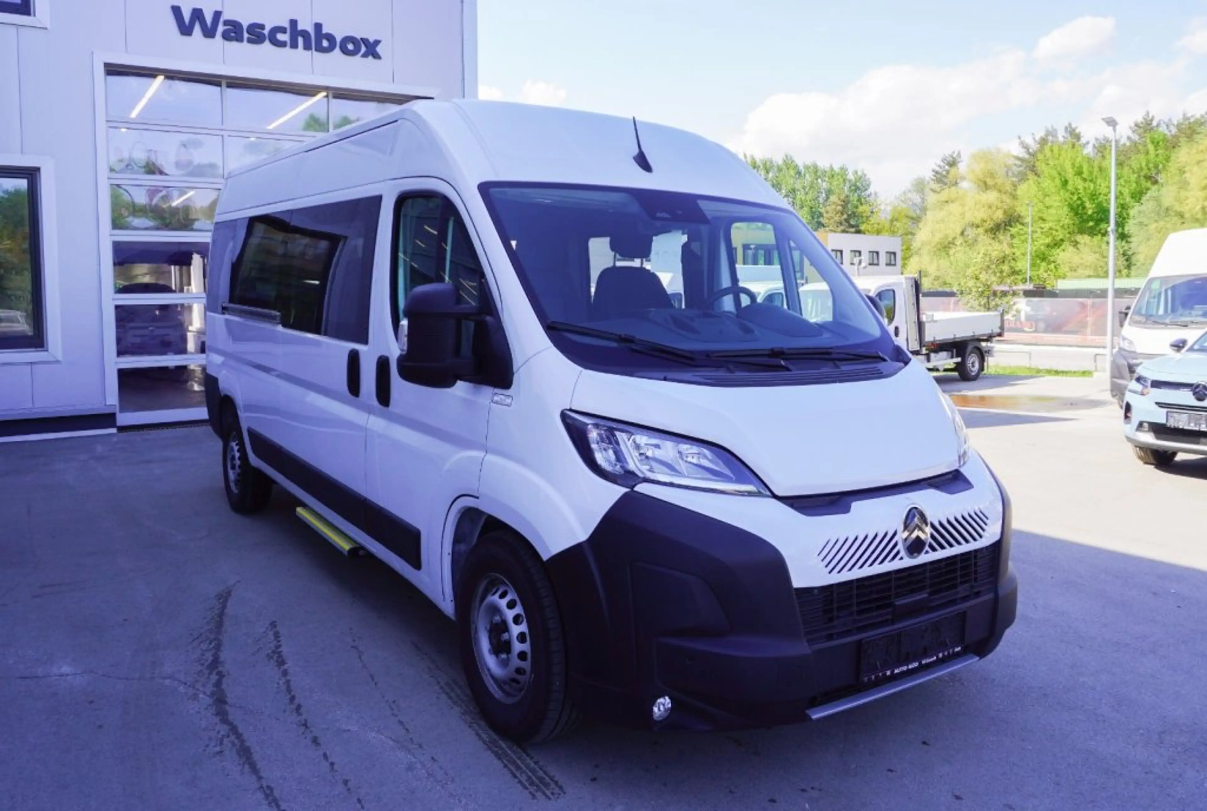 Citroen Jumper Kombi  35+ L3H2 180 EAT8  9 SITZER — photo 3
