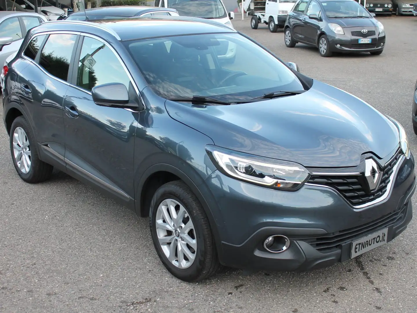 Renault Kadjar 1.5 dci energy Zen 110cv edc Grau - 1