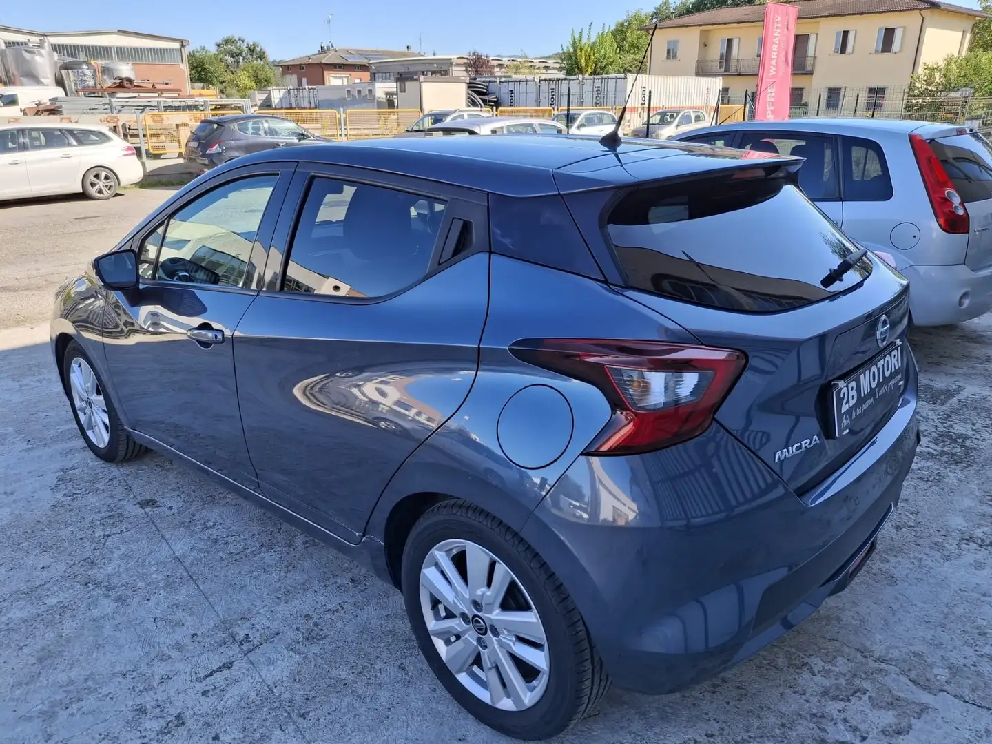 Nissan Micra Micra IG-T 100 5 porte Acenta Grigio - 2
