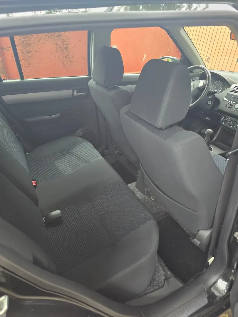 Suzuki Swift Swift 1.3 Black and White Schwarz - 2