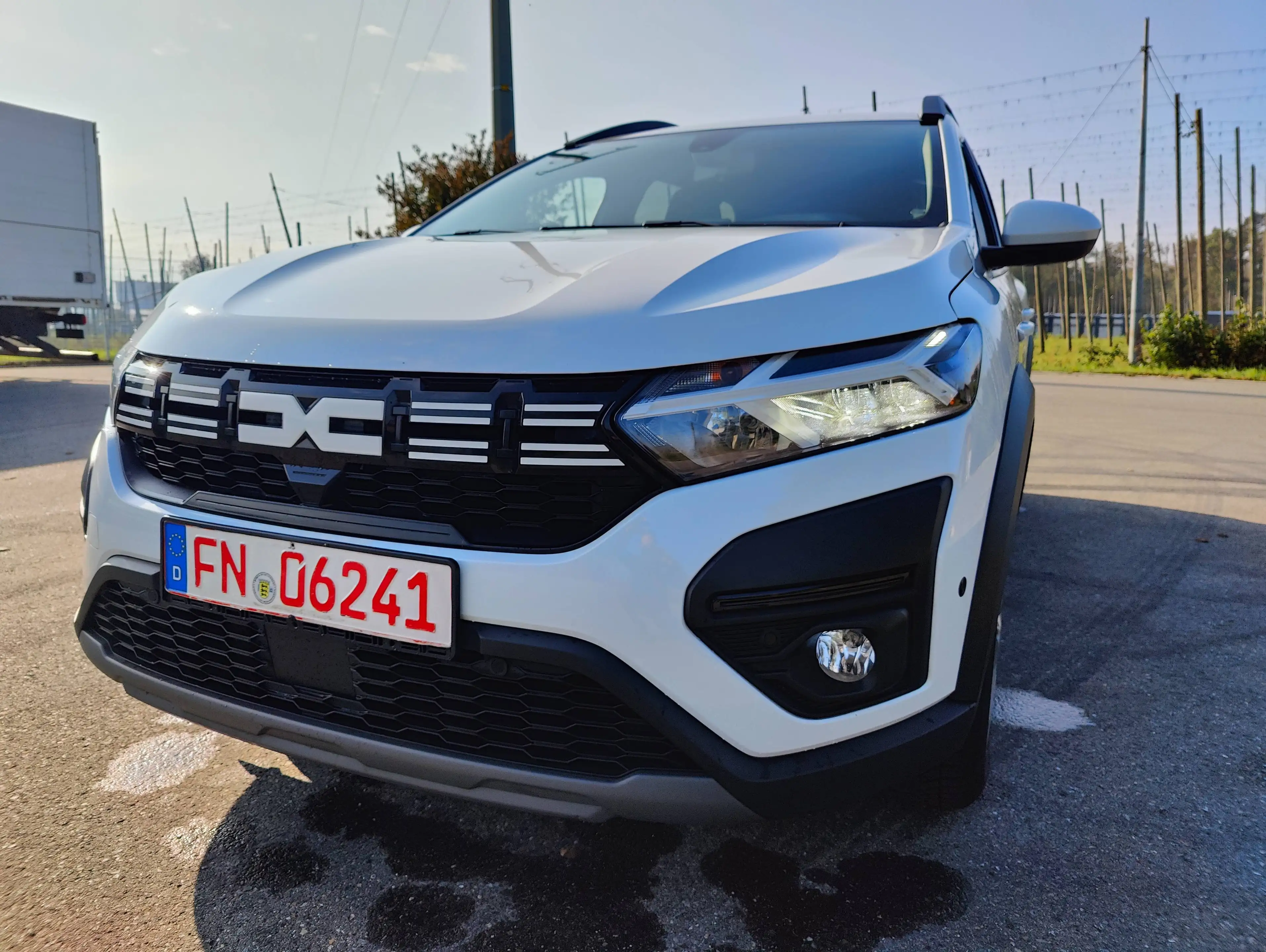 Dacia Jogger Expression / KAMERA / NAVI / KLIMAAUTOMATIK