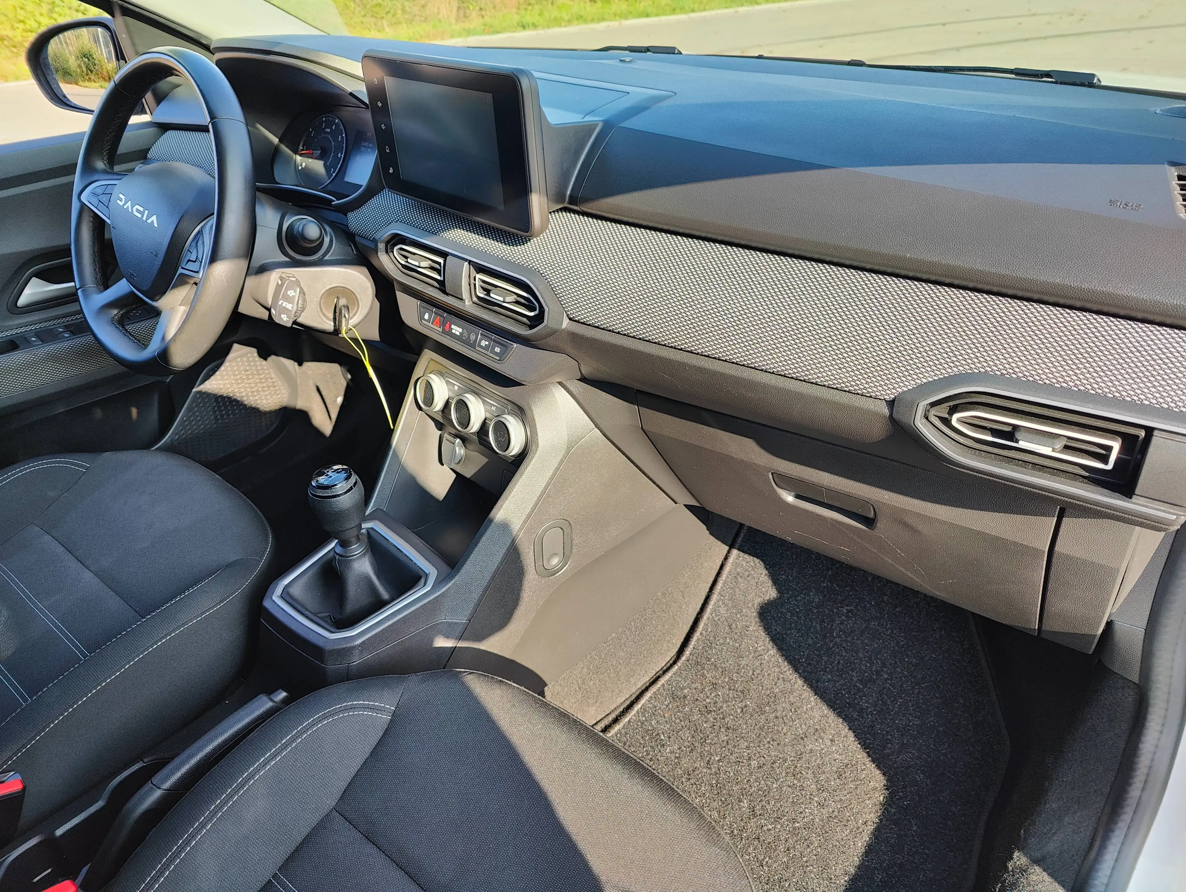 Dacia Jogger Expression / KAMERA / NAVI / KLIMAAUTOMATIK — photo 23