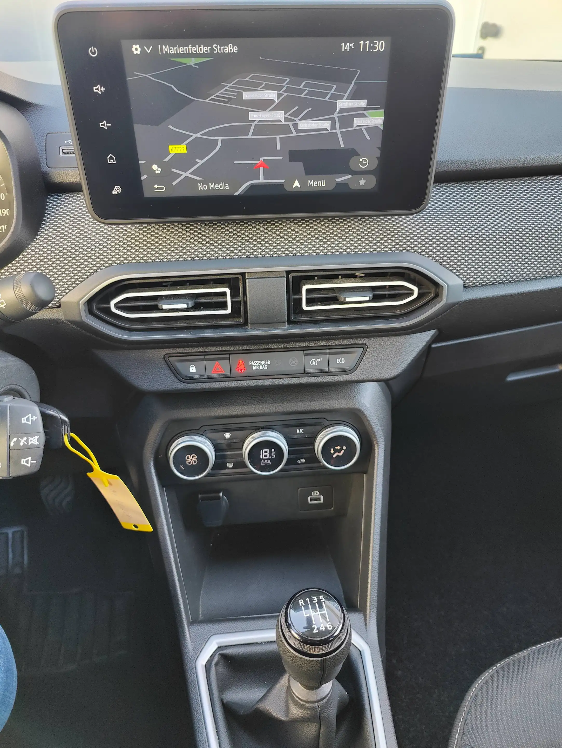 Dacia Jogger Expression / KAMERA / NAVI / KLIMAAUTOMATIK — photo 12
