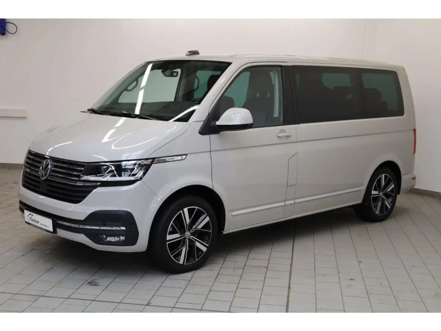 Volkswagen T6.1 Multivan 2.0 TDI DSG GenerationSix AHK/RFK Gri - 2