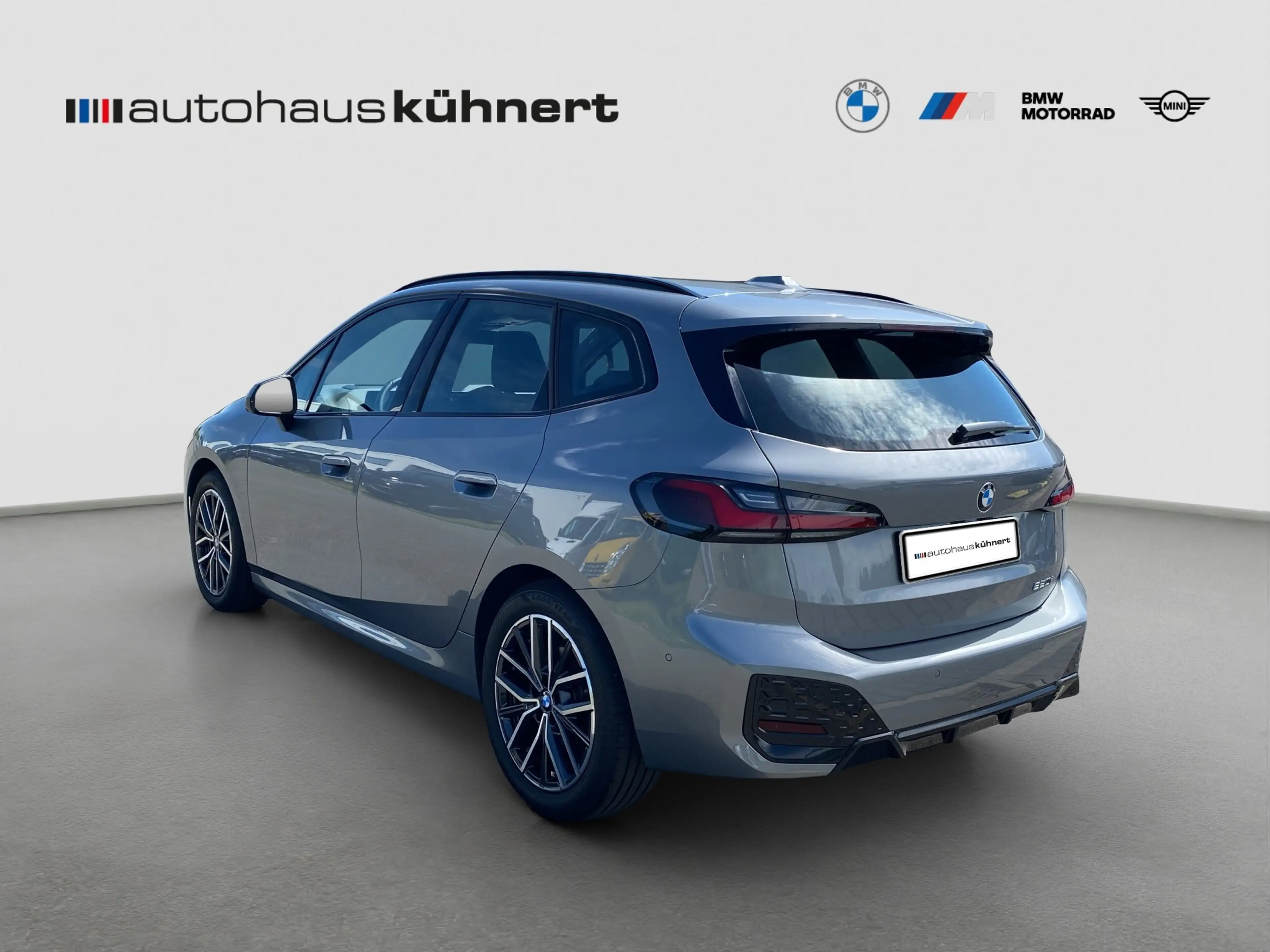 BMW 220 220i Active Tourer ///M-Sport ACC AHK SpurAss — photo 5
