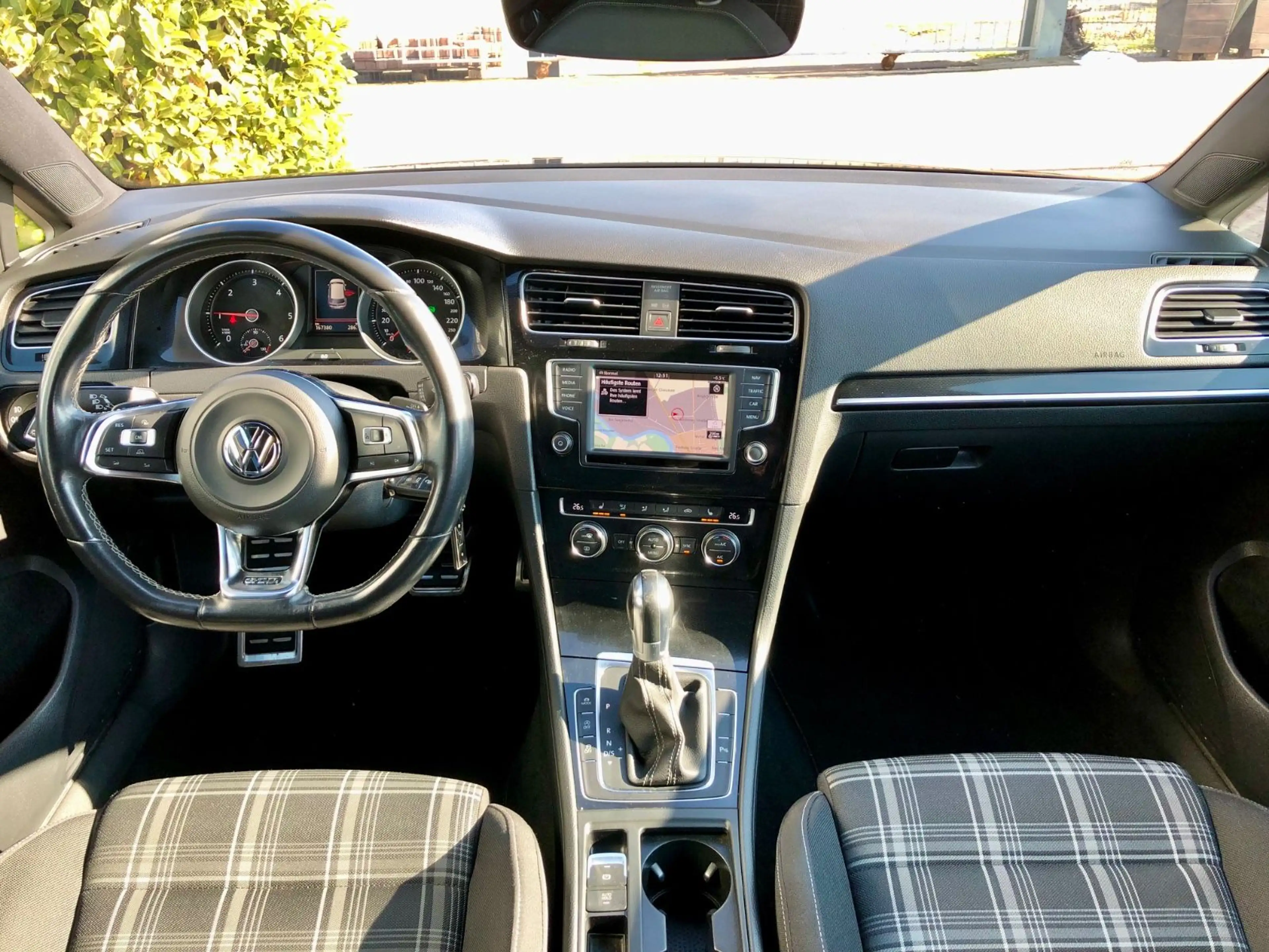 Volkswagen Golf VII Lim. GTD/Sitzhz/BI Xenon/Navi/Kamera — photo 14