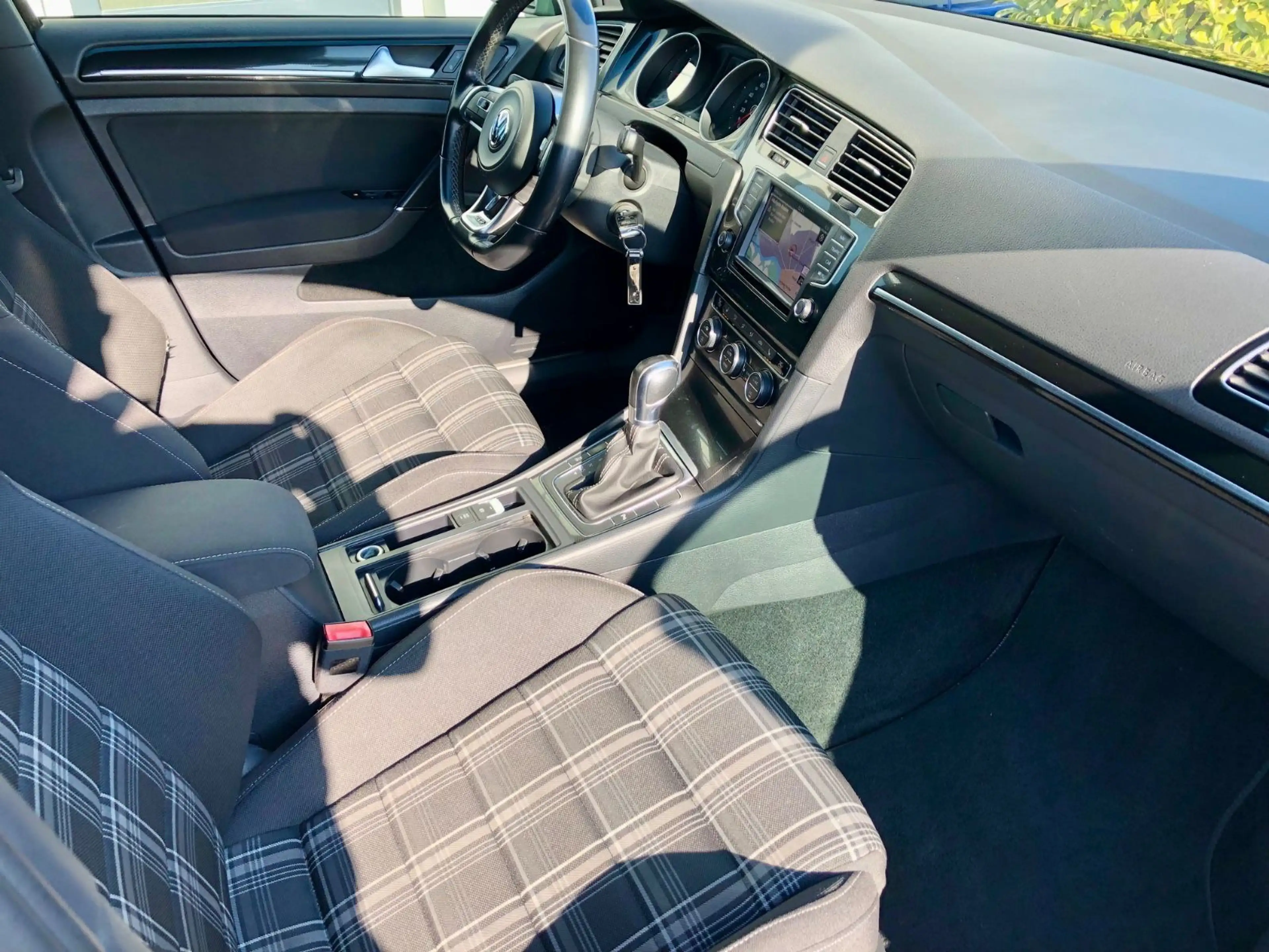 Volkswagen Golf VII Lim. GTD/Sitzhz/BI Xenon/Navi/Kamera — photo 12