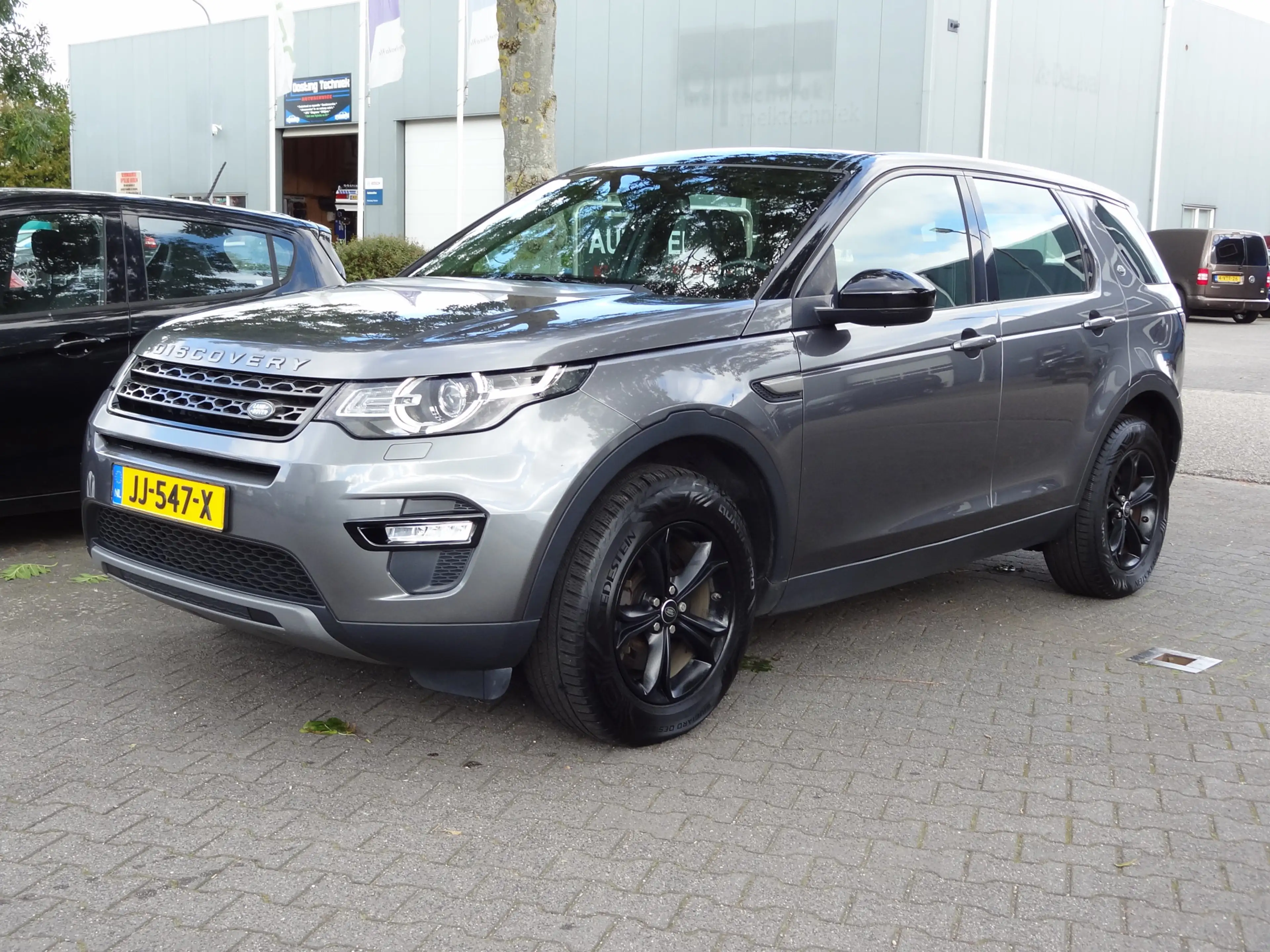 Land Rover Discovery Sport 2.0 TD4 Urban Series SE Dynamic — photo 4