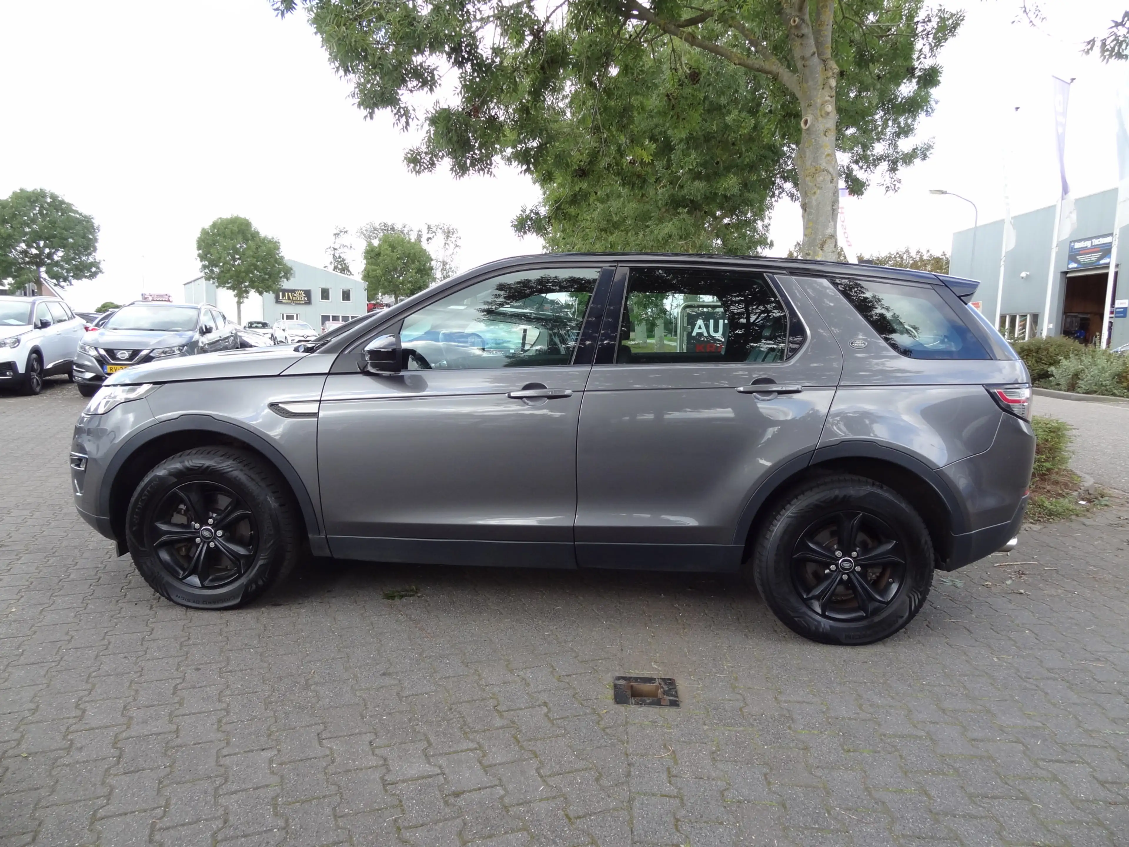 Land Rover Discovery Sport 2.0 TD4 Urban Series SE Dynamic — photo 5
