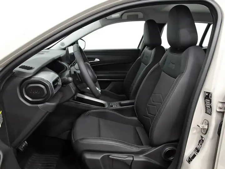 Jeep Avenger 2025, foto 8