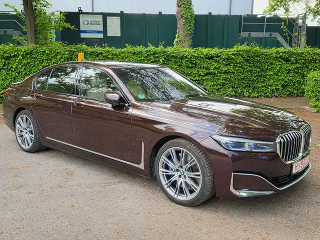 BMW 745 e B&W Sound*TV*360°*HeadUP*Massage*Laserlicht