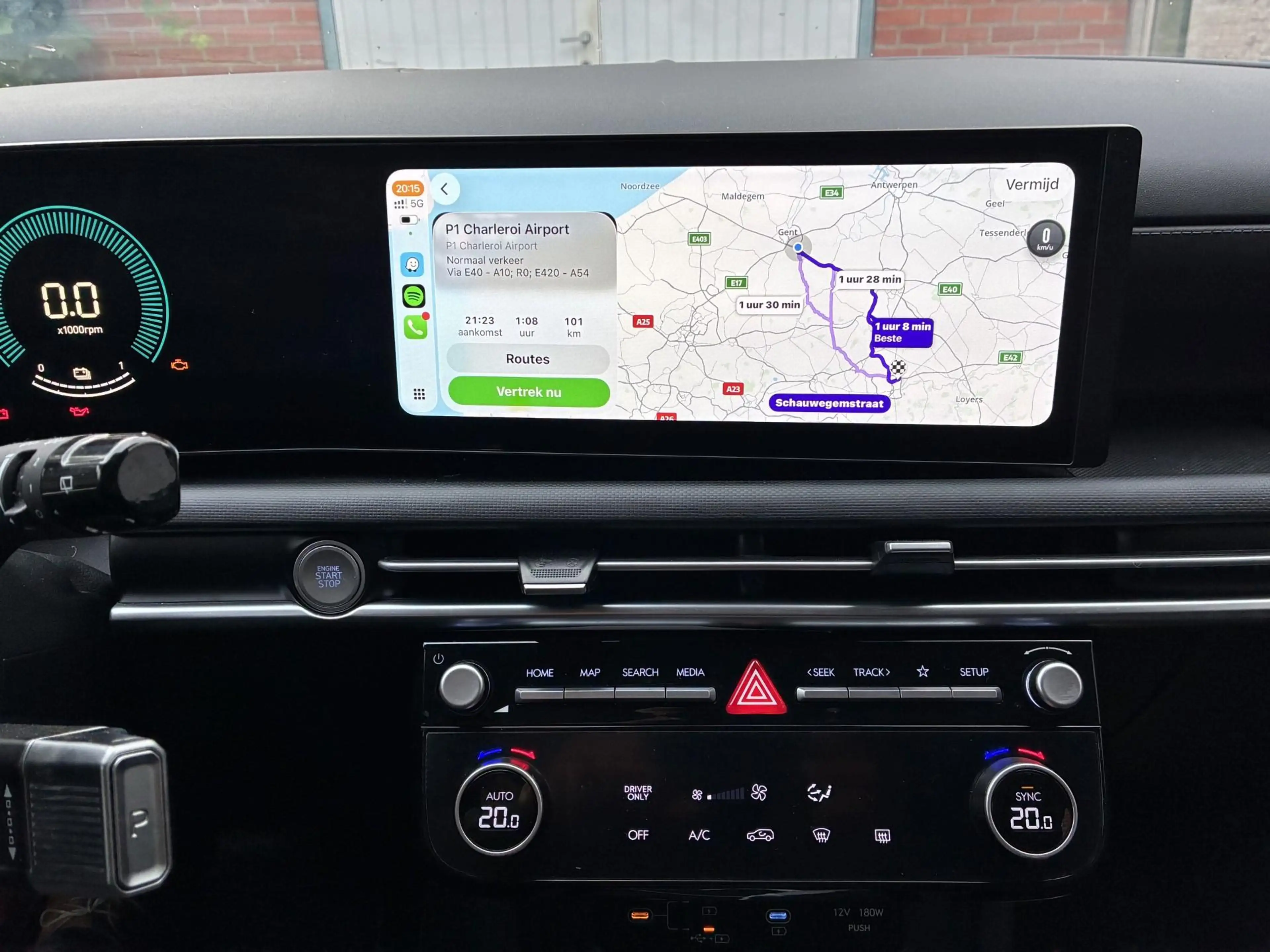 Hyundai TUCSON TECHNO PLUG-IN HYBRID — photo 12
