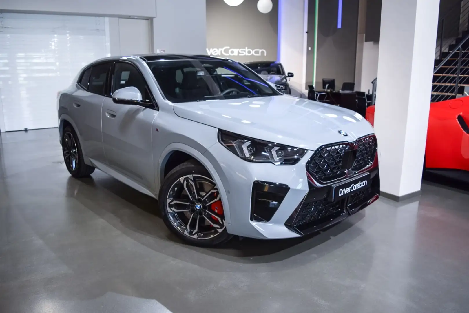 BMW X2 sDrive 18dA M Sport Pro Gris - 2
