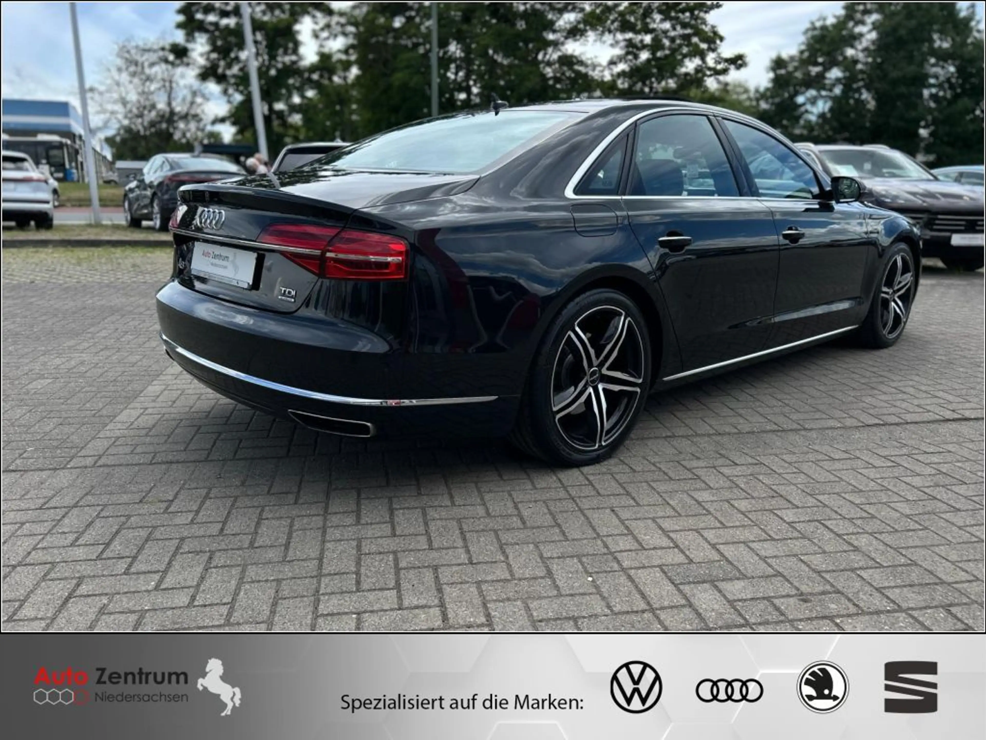Audi A8 3.0 TDI BOSE Nachtsicht Matrx HUD PANO Standheizng — photo 5