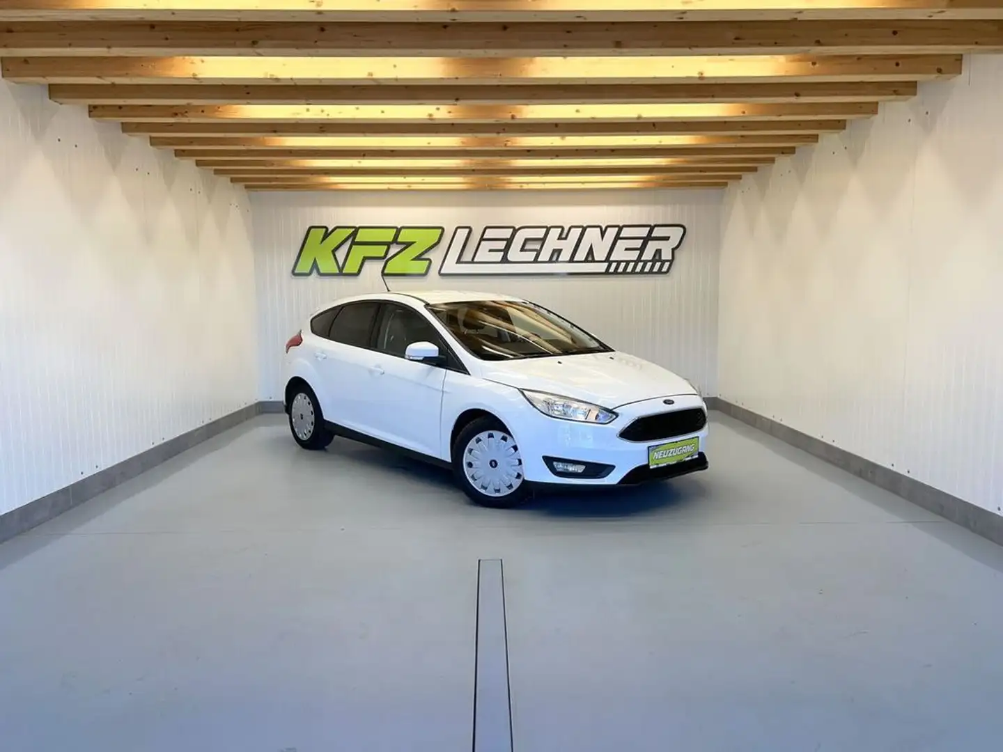 Ford Focus 1,5 TDCI ''NAVI*W-PAKET*PDC*SITZH*TEMP*USB'' White - 1