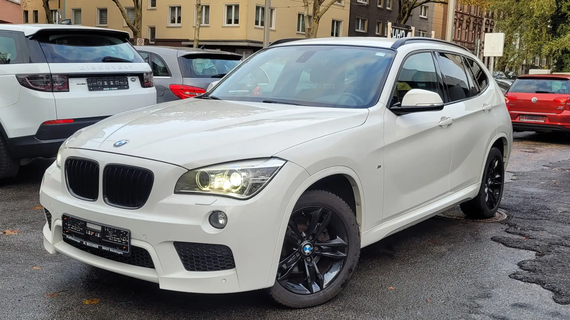 BMW X1 18 d xDrive Aut.*M-Paket*Alcantara*Navi*Xen*LED*SH Weiß - 2