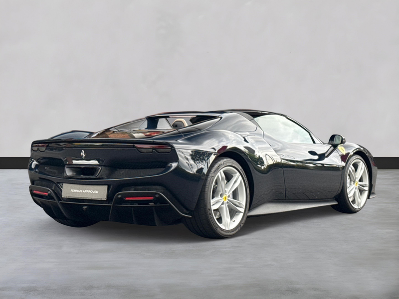 Ferrari 296 GTS *20'' Schmiedefelge*Premium HiFi* — photo 7