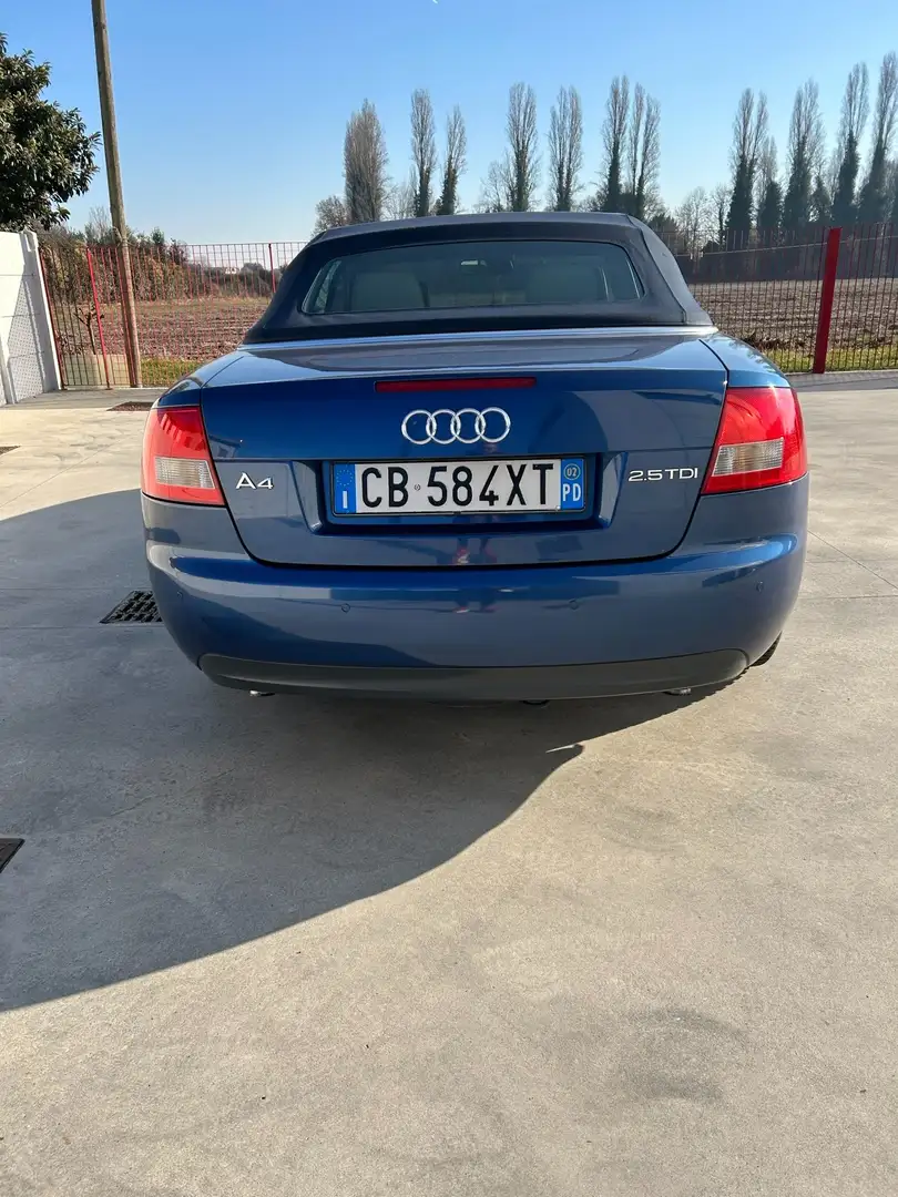 Audi A4 Cabrio 2.5 V6 tdi multitronic LEGG.ATTENT. Blau - 2