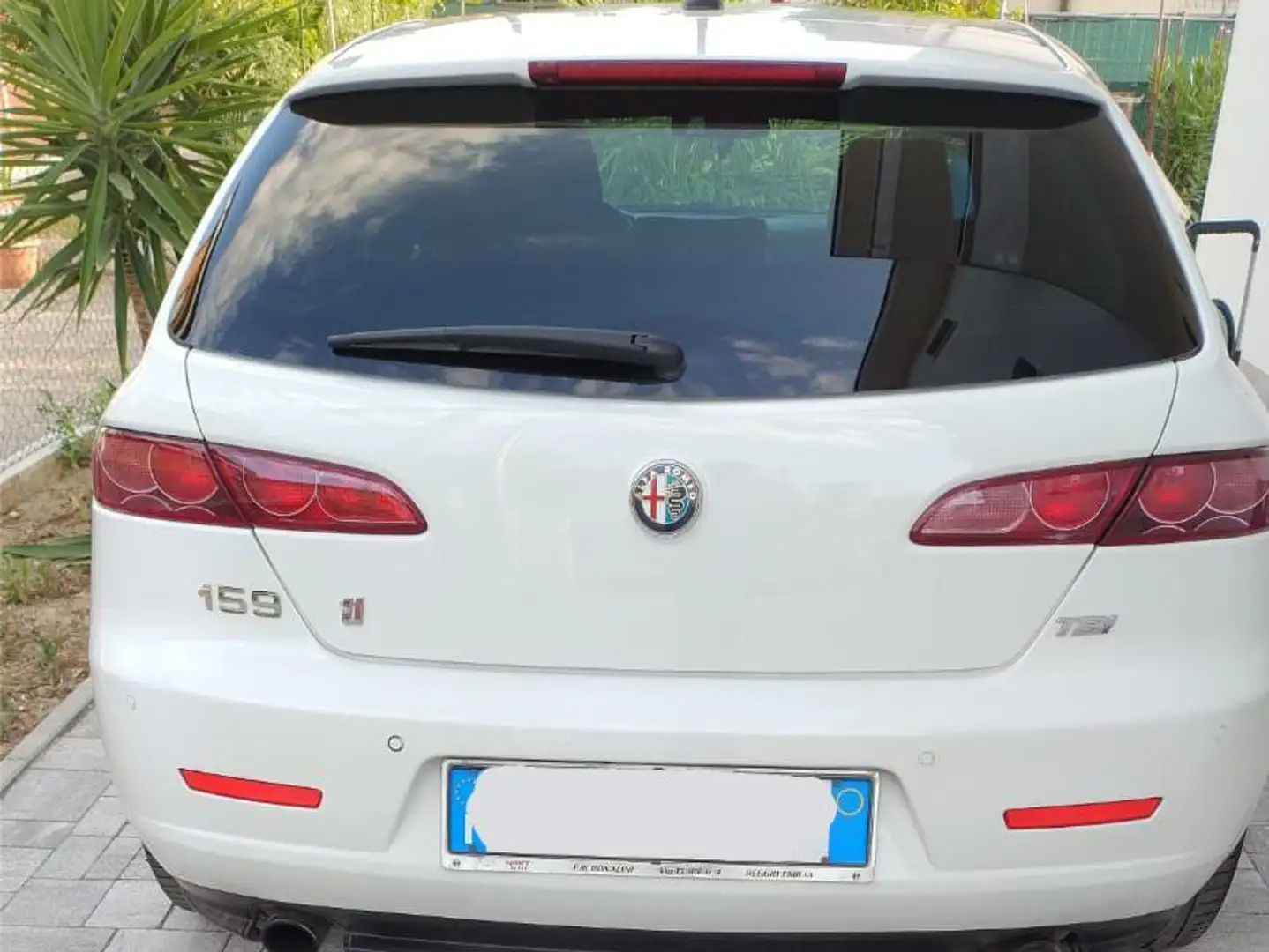 Alfa Romeo 159 159 Sportwagon 1750 tbi Distinctive TI pack 200cv Bianco - 2