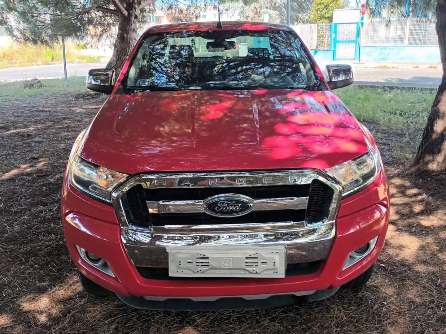 Ford Ranger pickup 2.2 xlt Rojo - 1