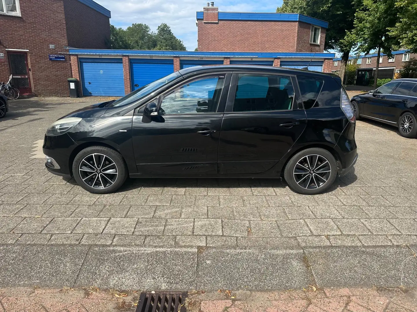 Renault Scenic 1.4 TCe BOSE LPG-G3 Airco Cruise NAVI Negru - 2