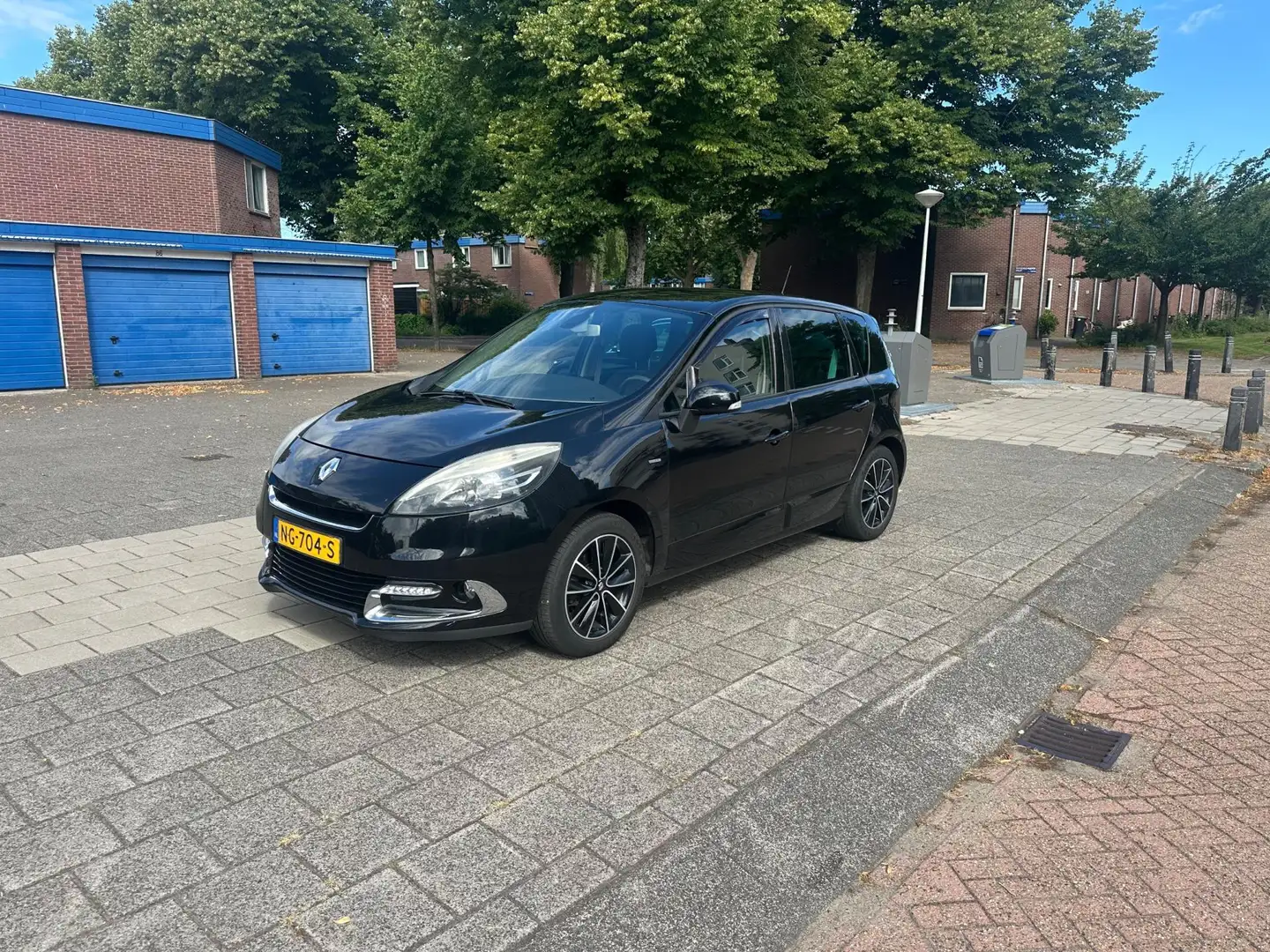 Renault Scenic 1.4 TCe BOSE LPG-G3 Airco Cruise NAVI Negru - 1
