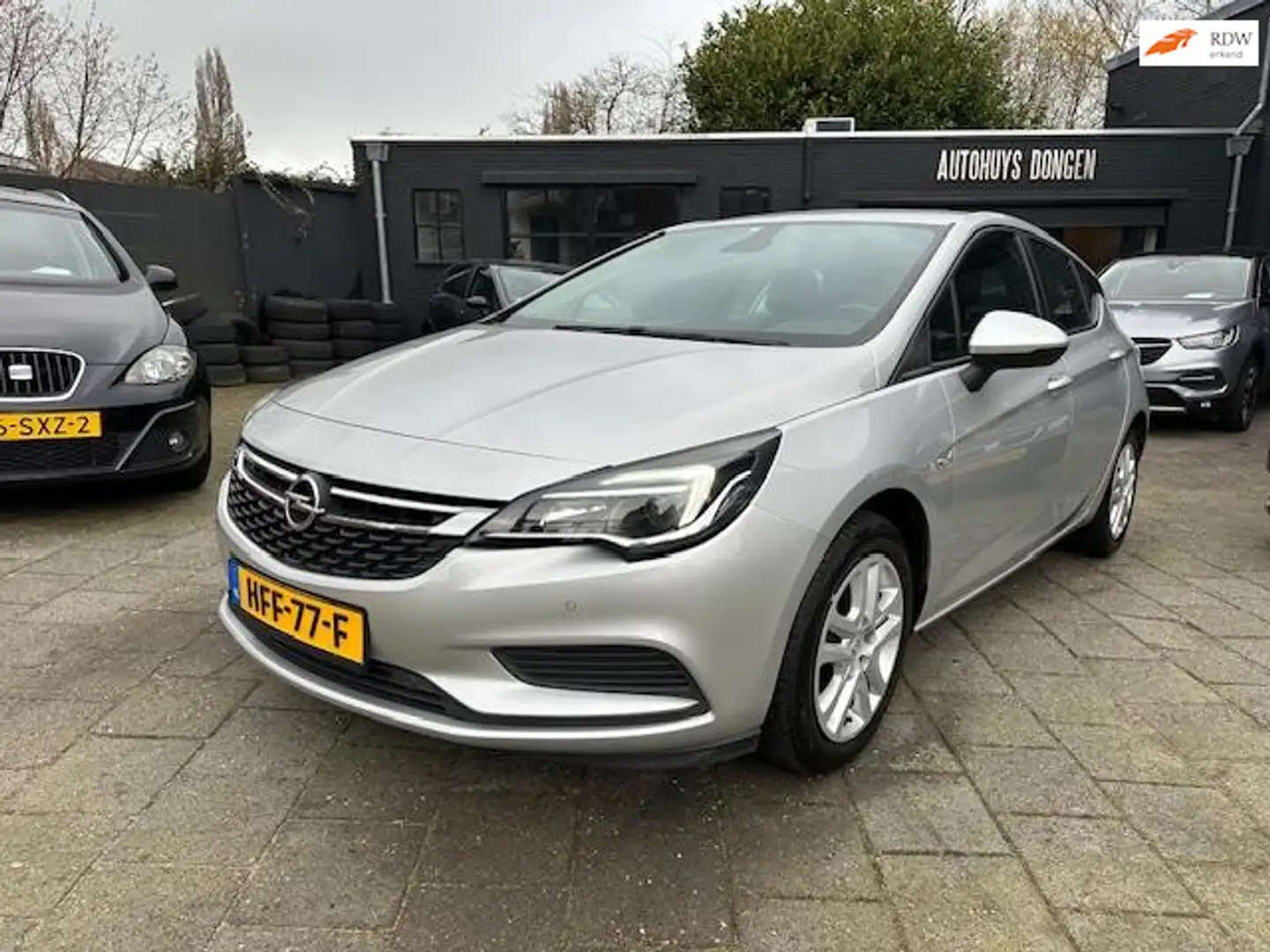Opel Astra 1.0 Online Edition (105pk) Apple/Android Carplay! Grijs - 1