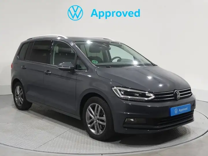 Volkswagen Touran "Más" 2.0 TDI Automático DSG 7 vel. 2025