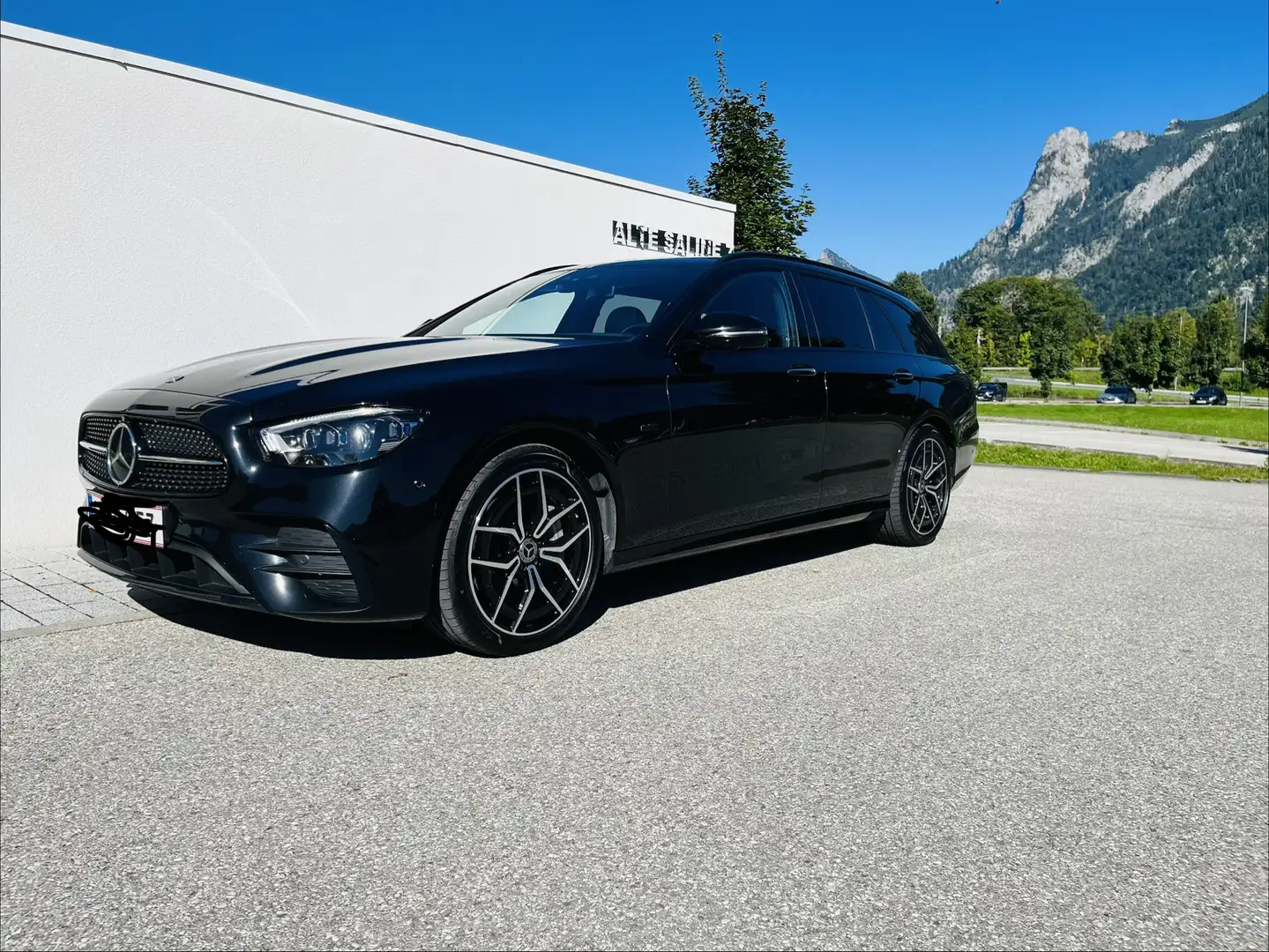 Mercedes-Benz E 300 de T Exclusive Aut. Schwarz - 1