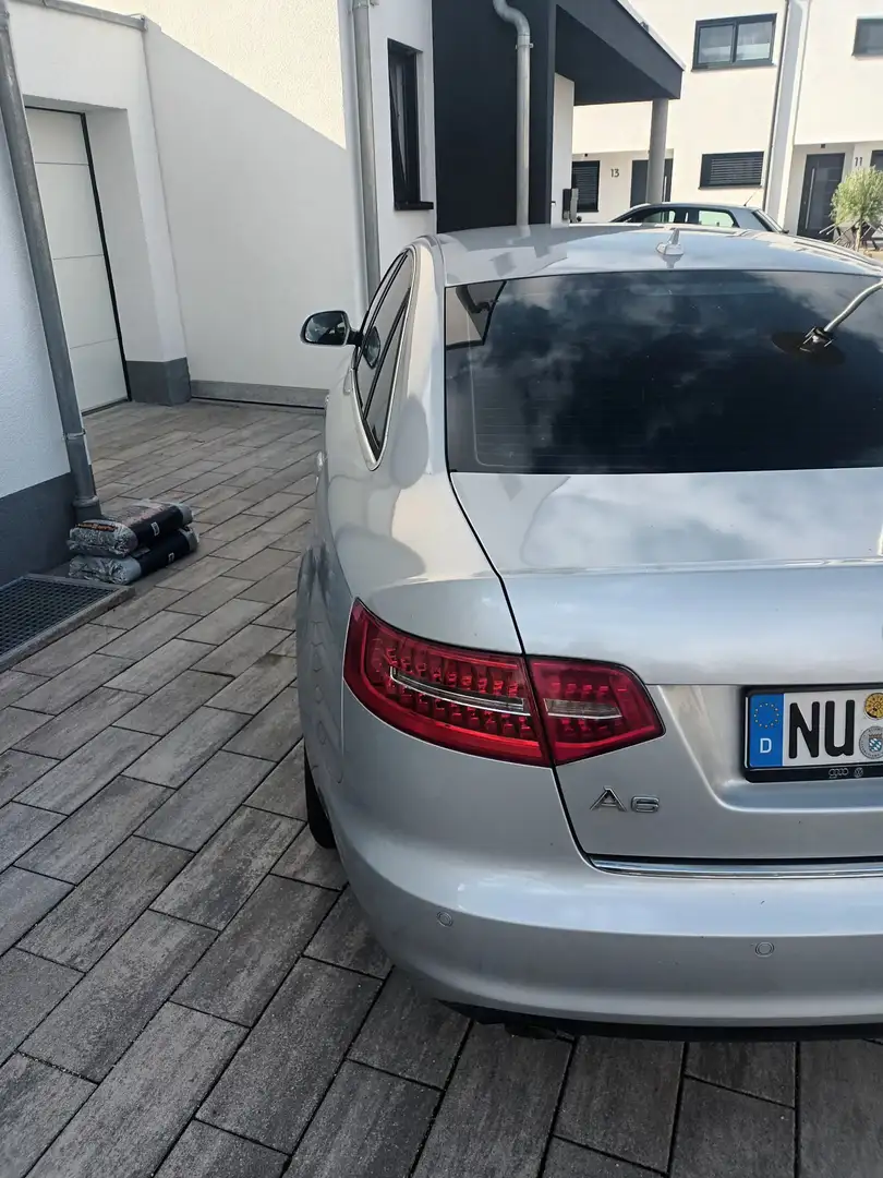 Audi A6 2.0 TDI e Grau - 2