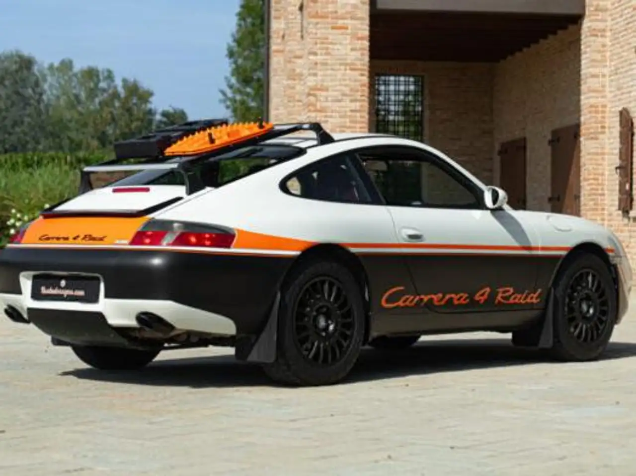 Porsche 911 (996) MK1 CARRERA 4 RAID, foto 4