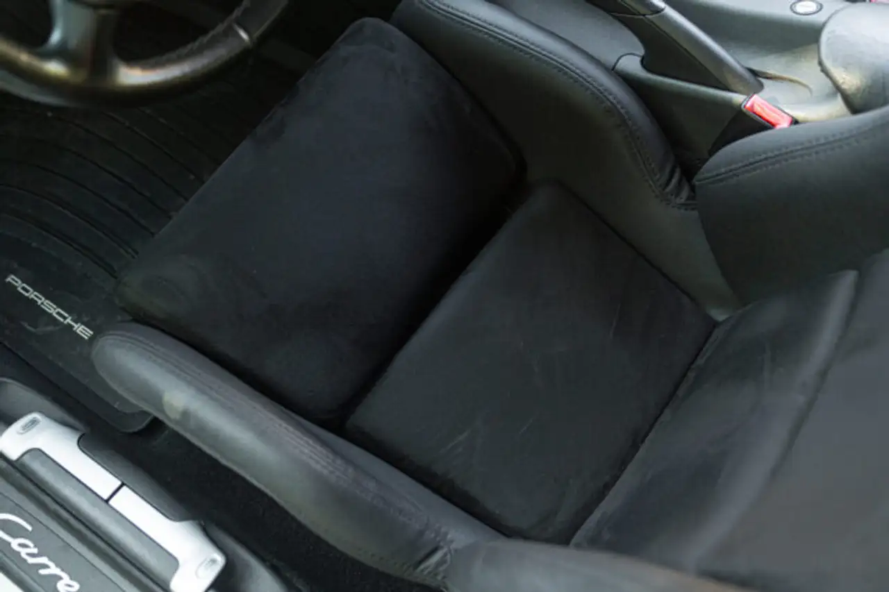 Porsche 911 (996) MK1 CARRERA 4 RAID, foto 11