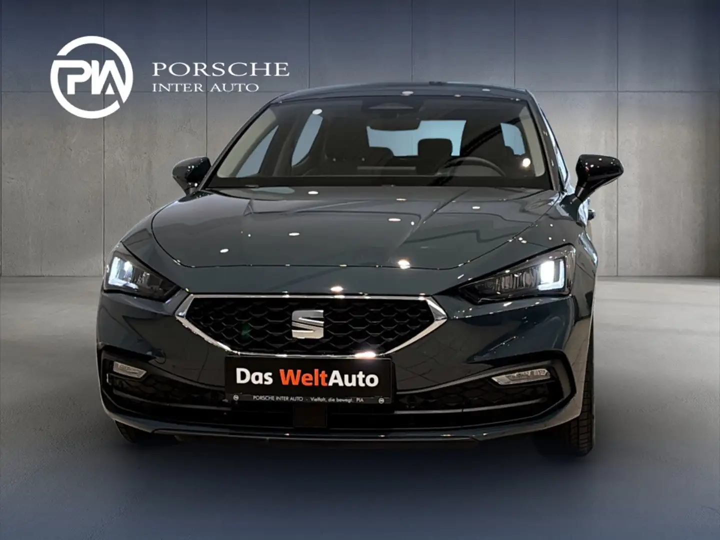 SEAT Leon Style Edition 1.5 TSI 115 PS Blau - 2