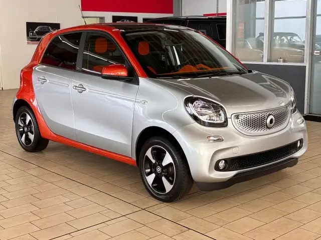 smart FORFOUR*AUTOM+NAVI+KLIMA+PANO+KAM+TEMP+SITZH+ALU
