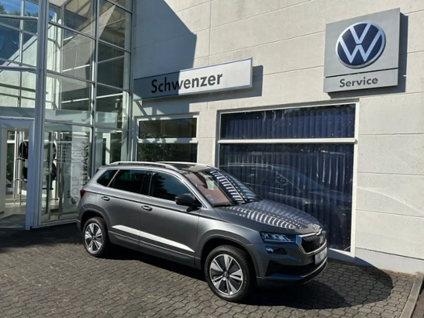 Skoda Karoq Style LED ACC SHZ RFK beh.FS+LR  Vor.AHZV KLIMA A Gris - 2