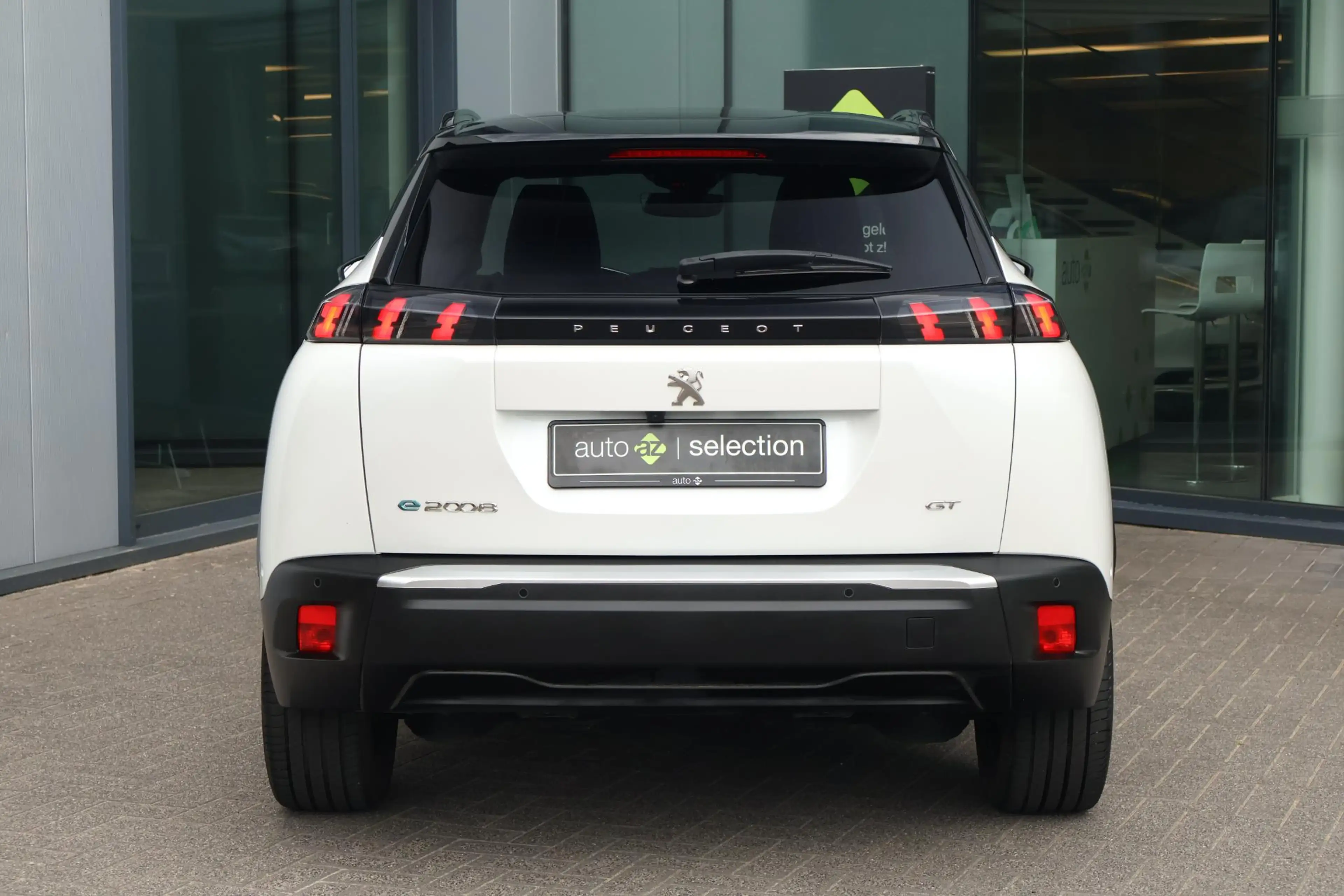 Peugeot e-2008 EV GT Pack 50 kWh / Carplay / Stoelverwarming / Ke — photo 10