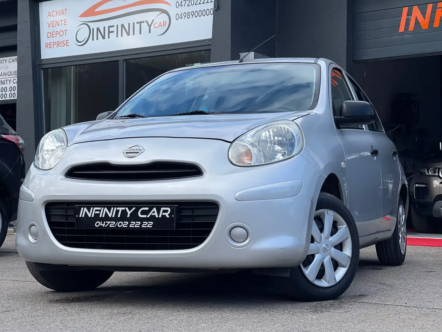 Nissan Micra 1.2i Connect Edition Gris - 2