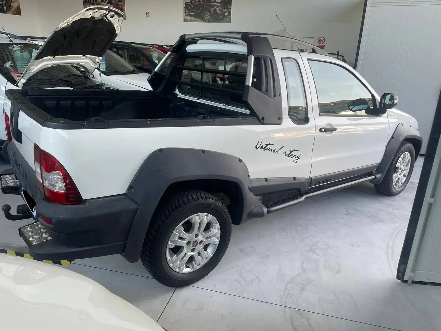Fiat Strada Adventure Weiß - 1