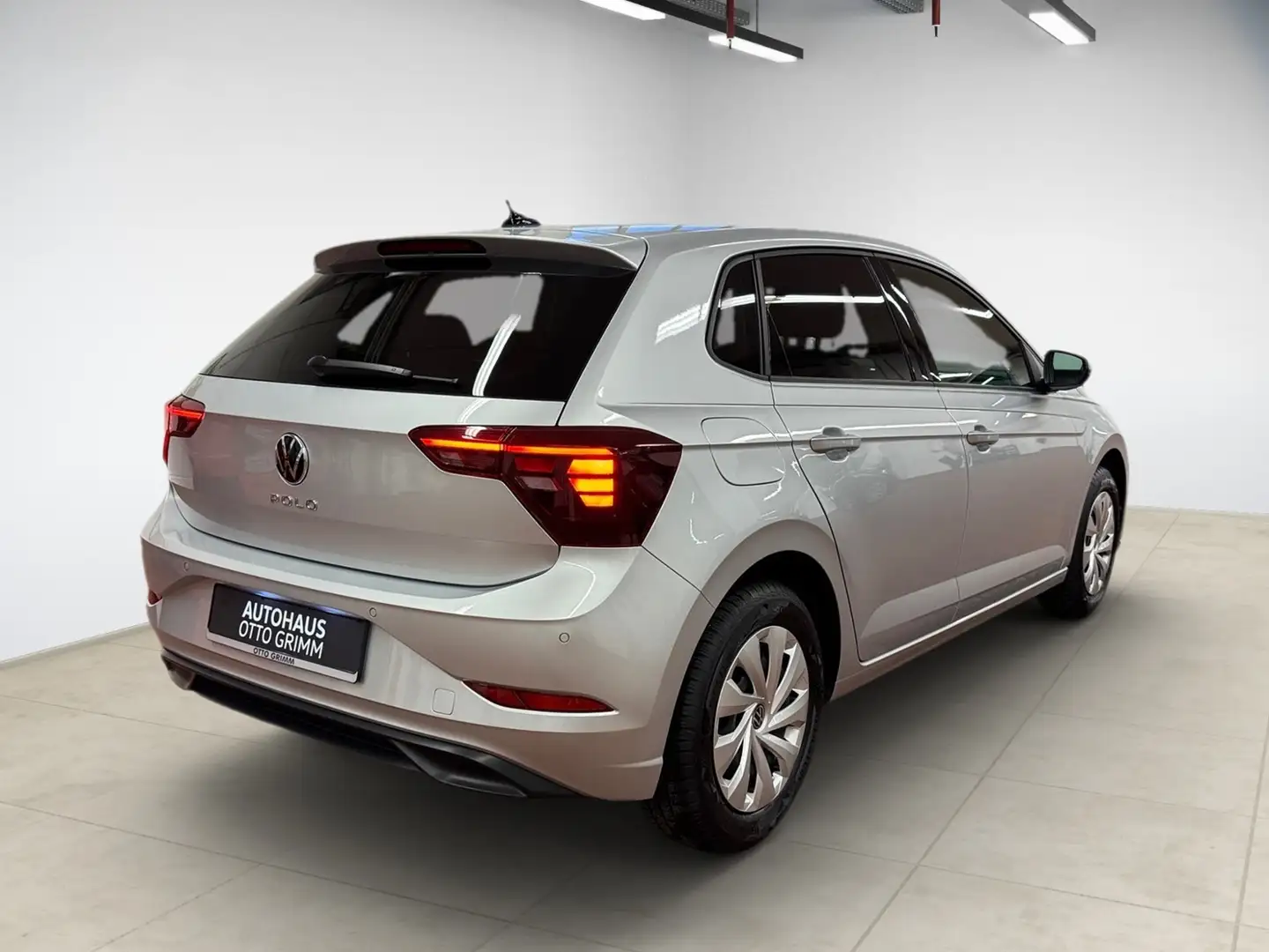Volkswagen Polo 1.0 TSI Life KLIMA LED NAVI Silber - 2