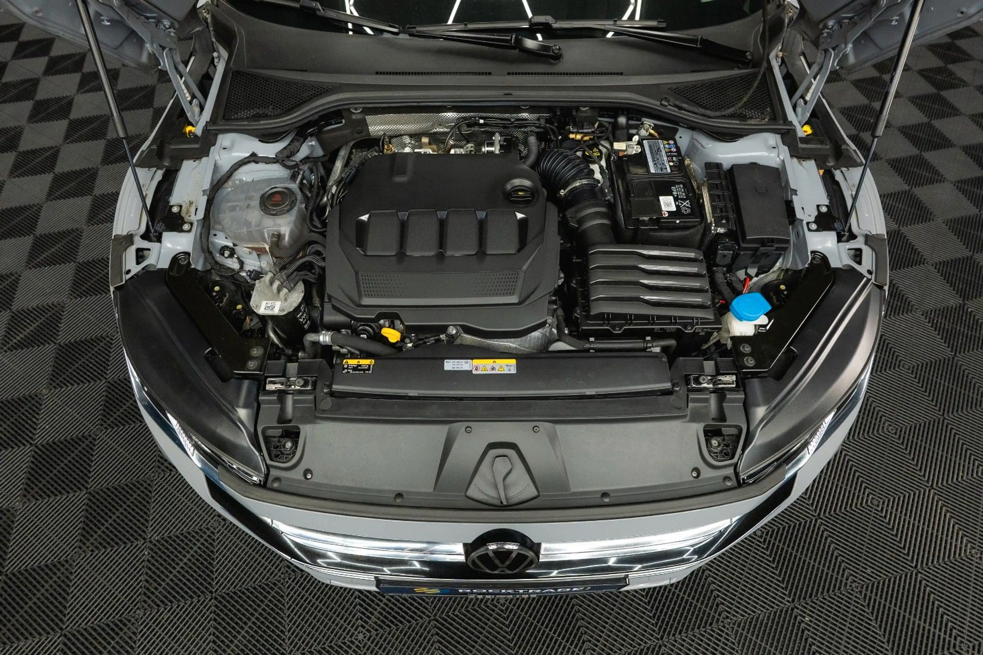 Volkswagen Arteon Shooting Brake 2.0 TDI | LED | ACC | DAB+ — photo 4