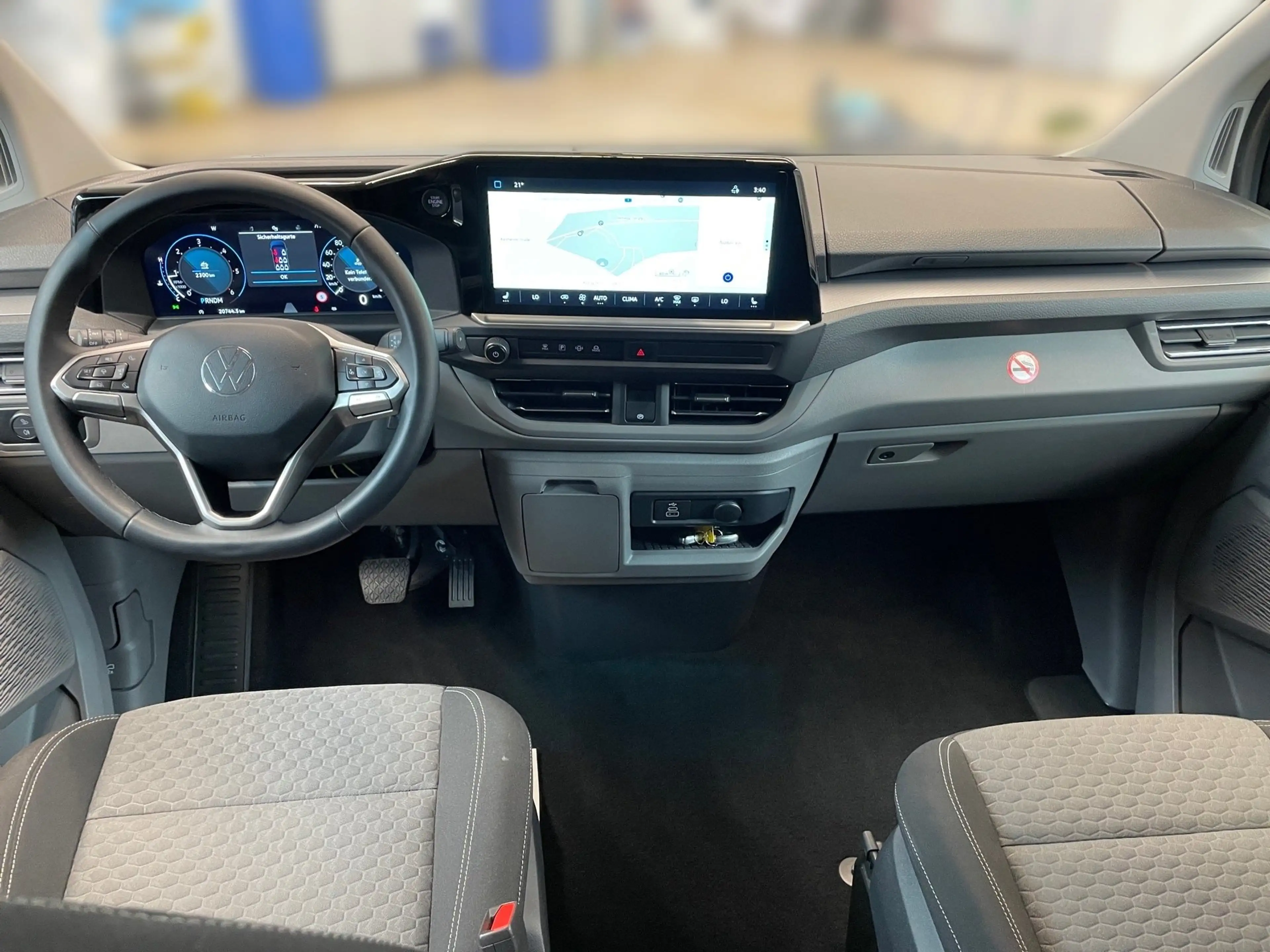 Volkswagen T7 Caravelle 2.0 TDI KR Style *8S*AHK*MATRIX* — photo 14