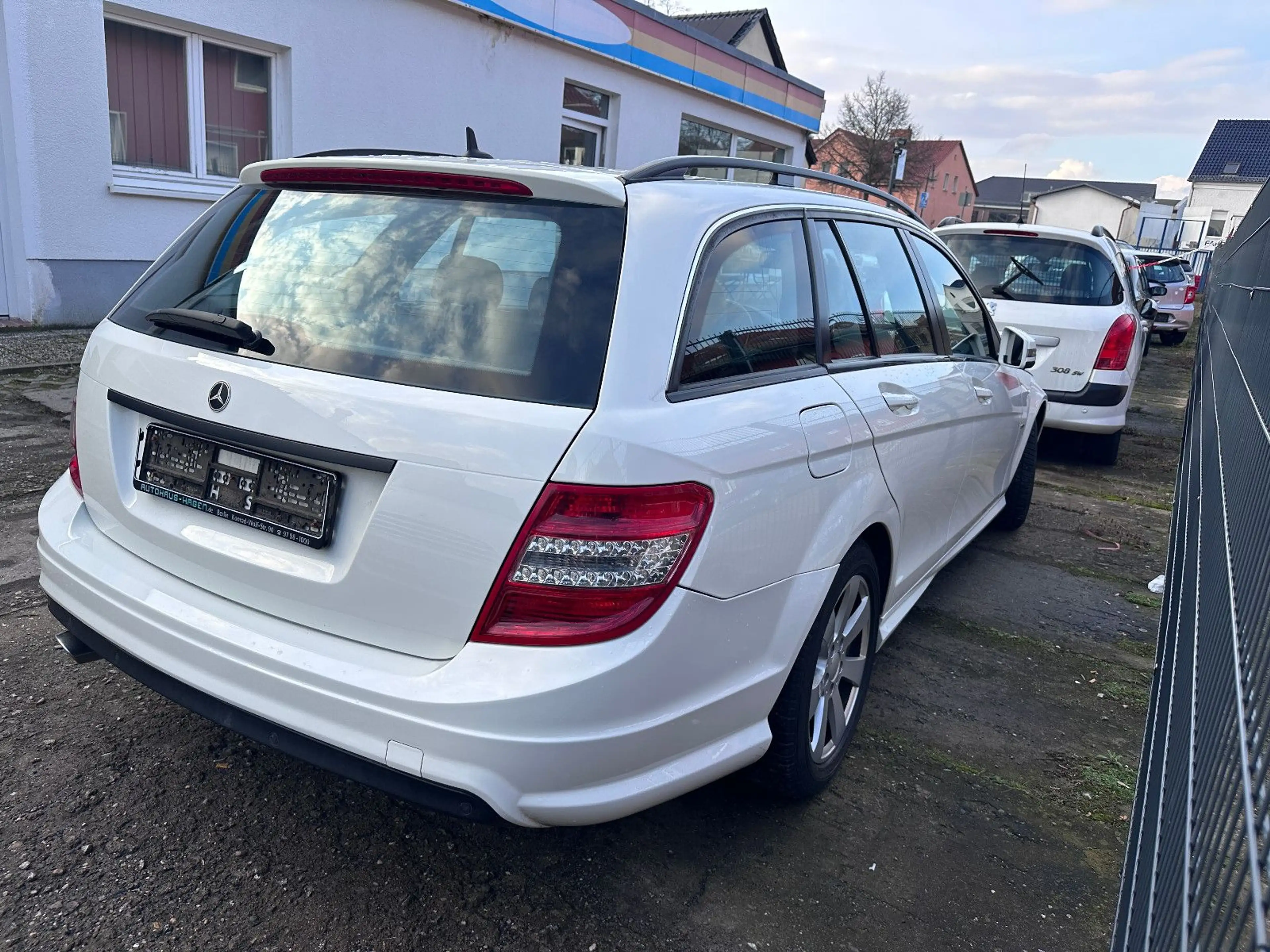 Mercedes-Benz C 250 T AMG AUTOMATIK + TÜV NEU + INSPEKTION — photo 2