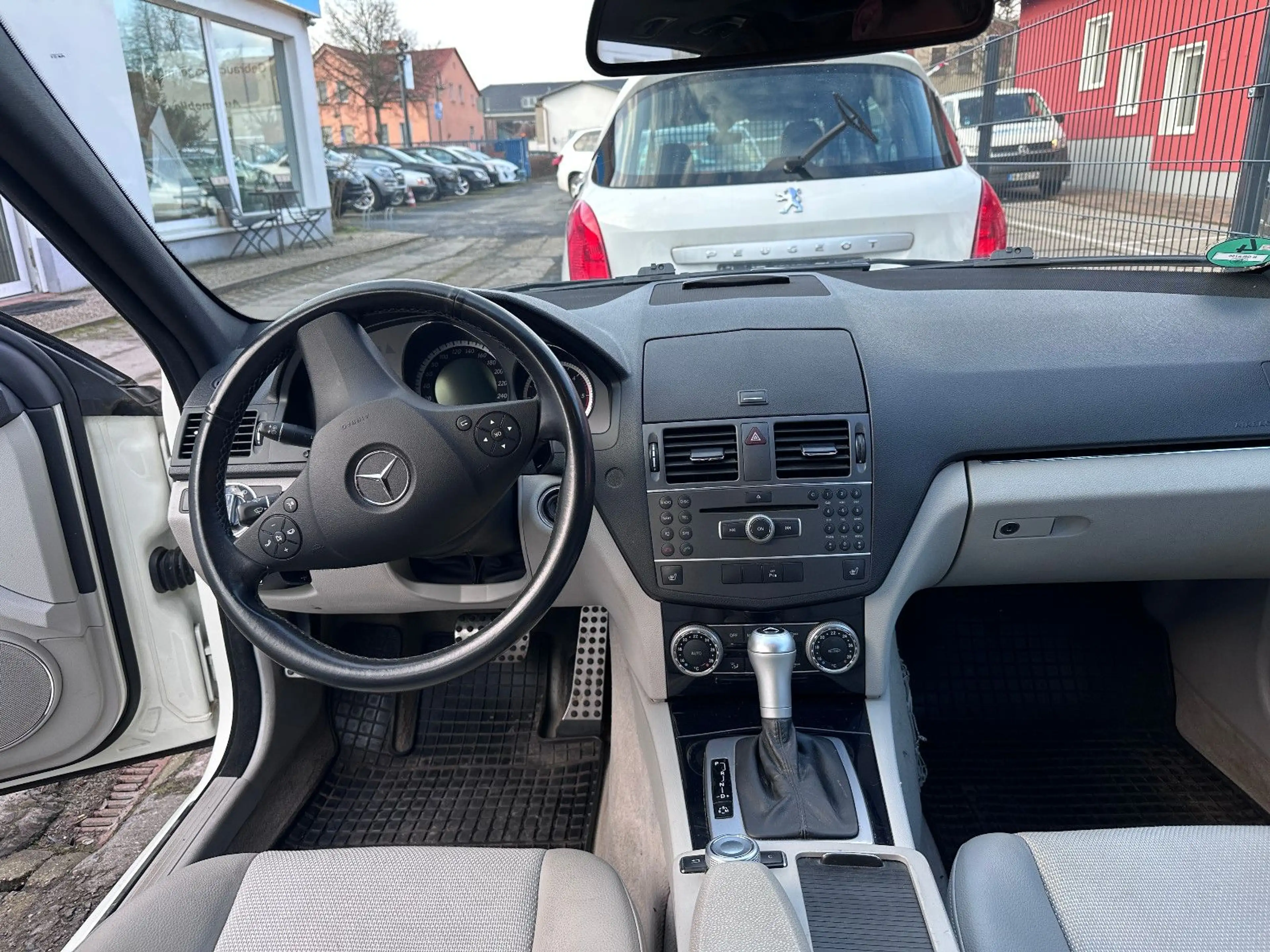 Mercedes-Benz C 250 T AMG AUTOMATIK + TÜV NEU + INSPEKTION — photo 3