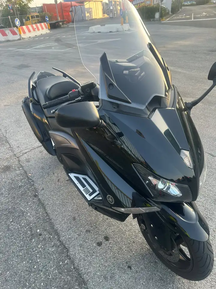 Yamaha Tmax 530