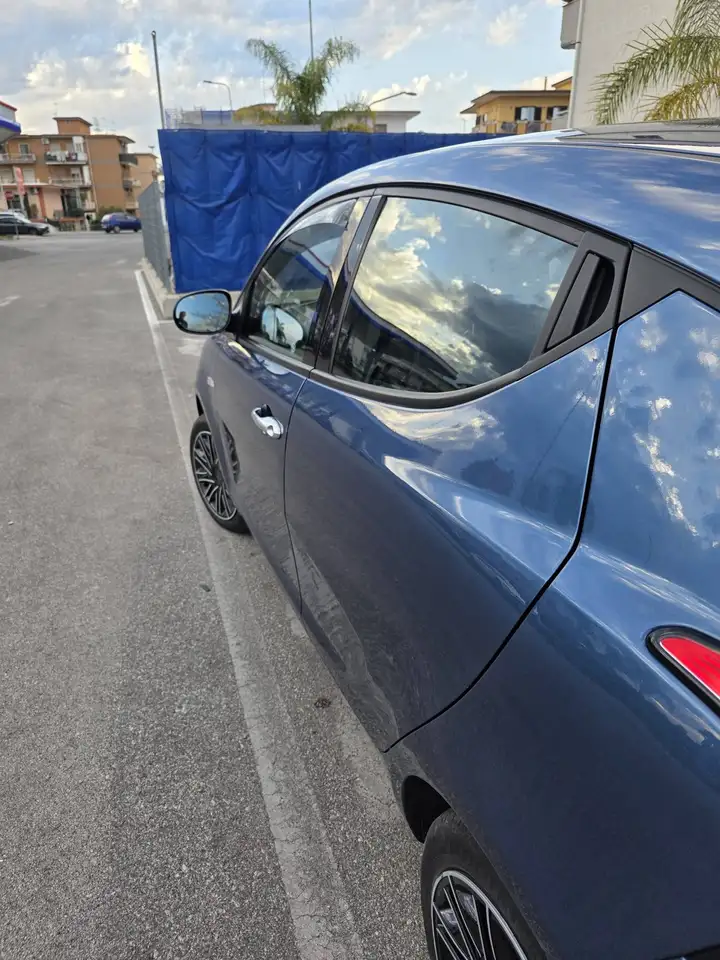 Lancia Ypsilon 2022